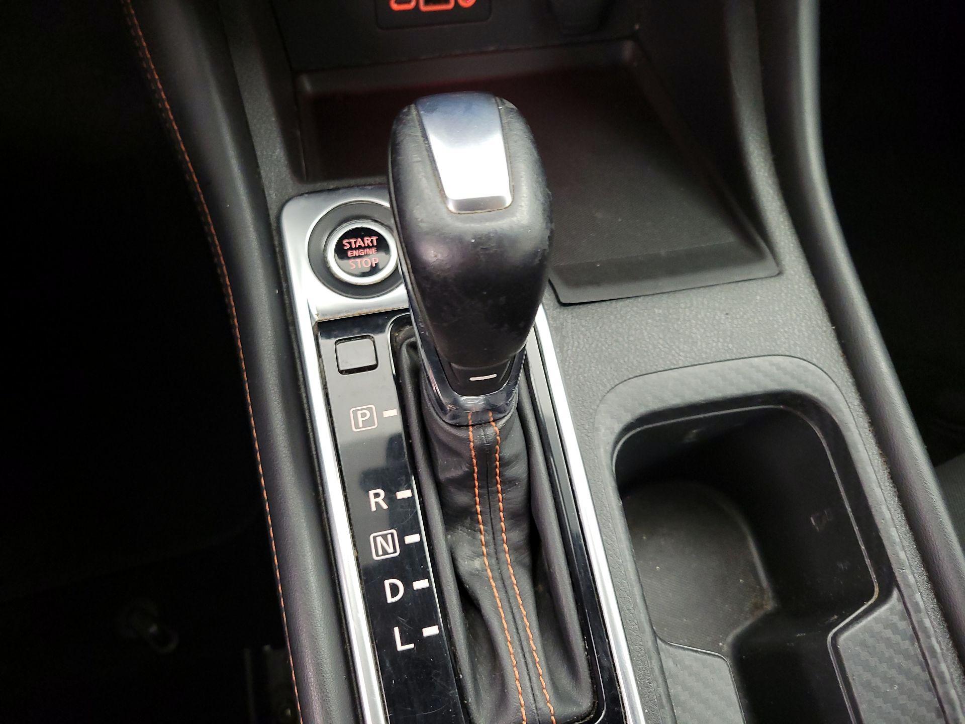 Thumbnail: 2020 Nissan Sentra - 17