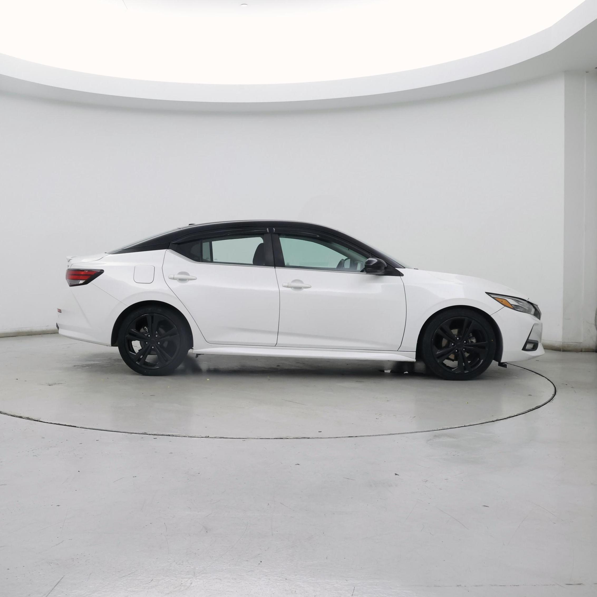 Thumbnail: 2020 Nissan Sentra - 7