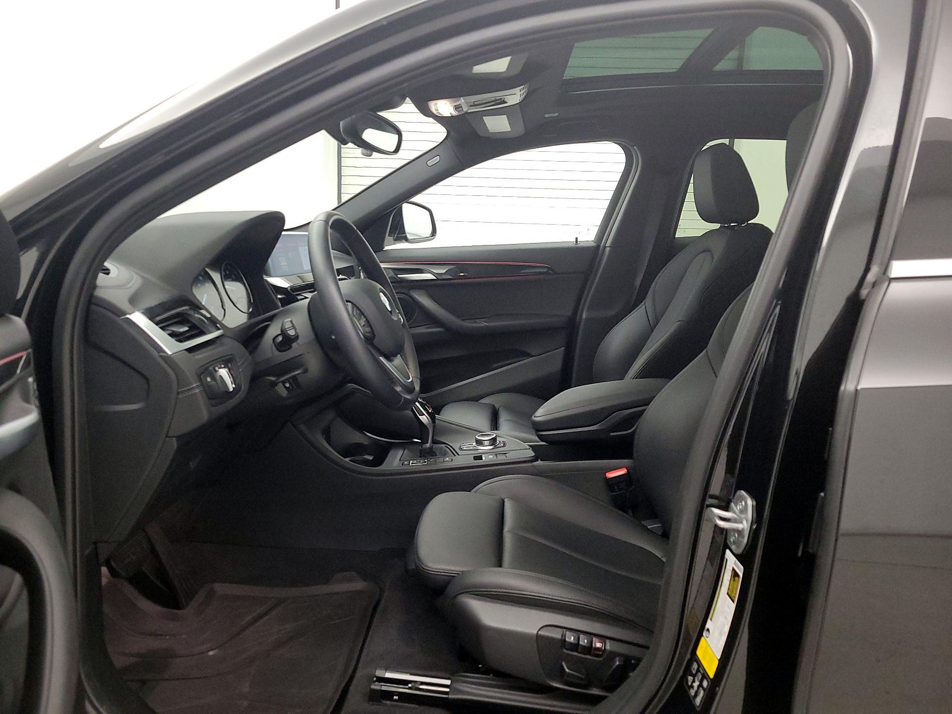 Thumbnail: 2020 BMW X2 - 11