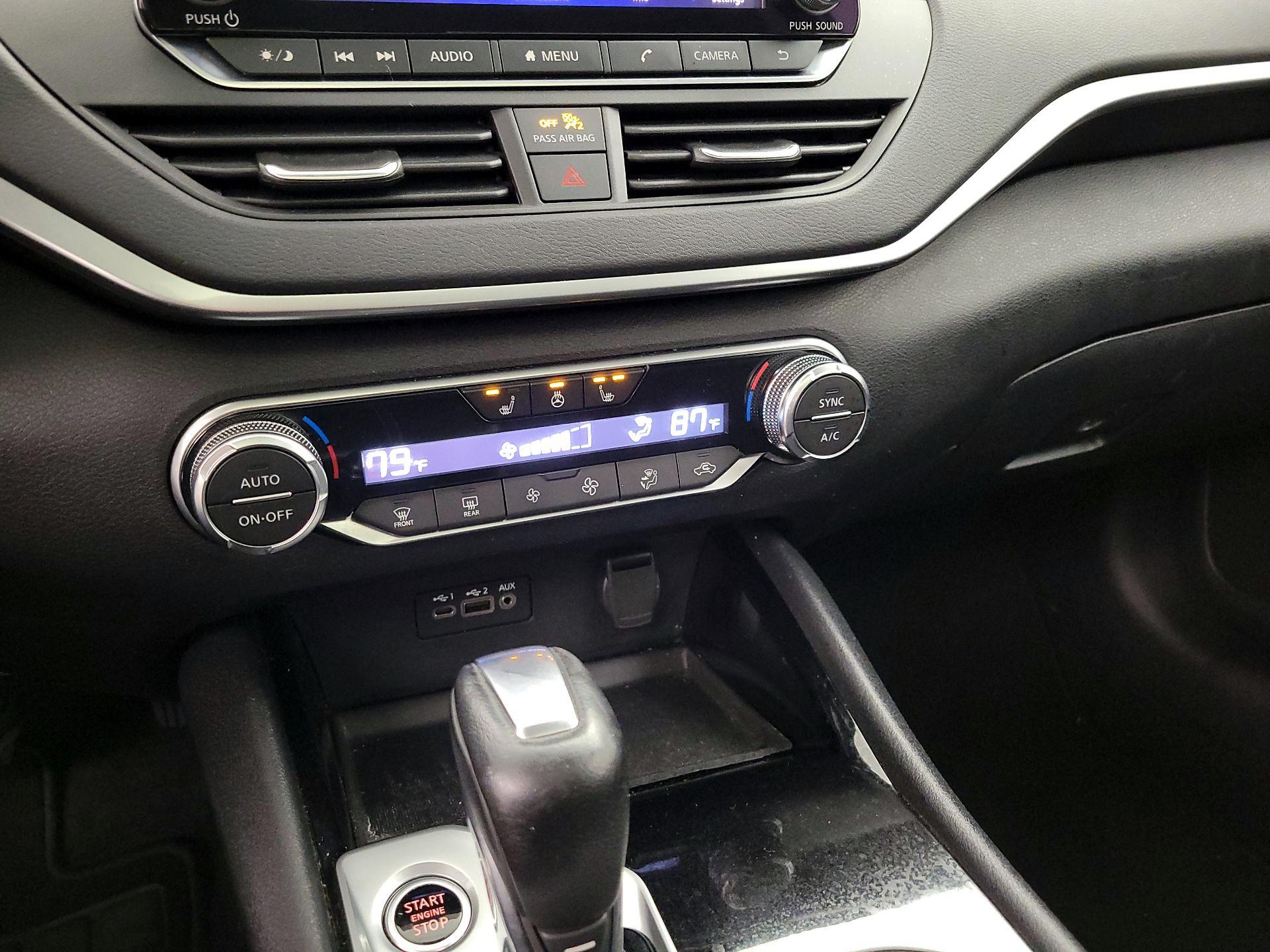 Thumbnail: 2020 Nissan Altima - 16