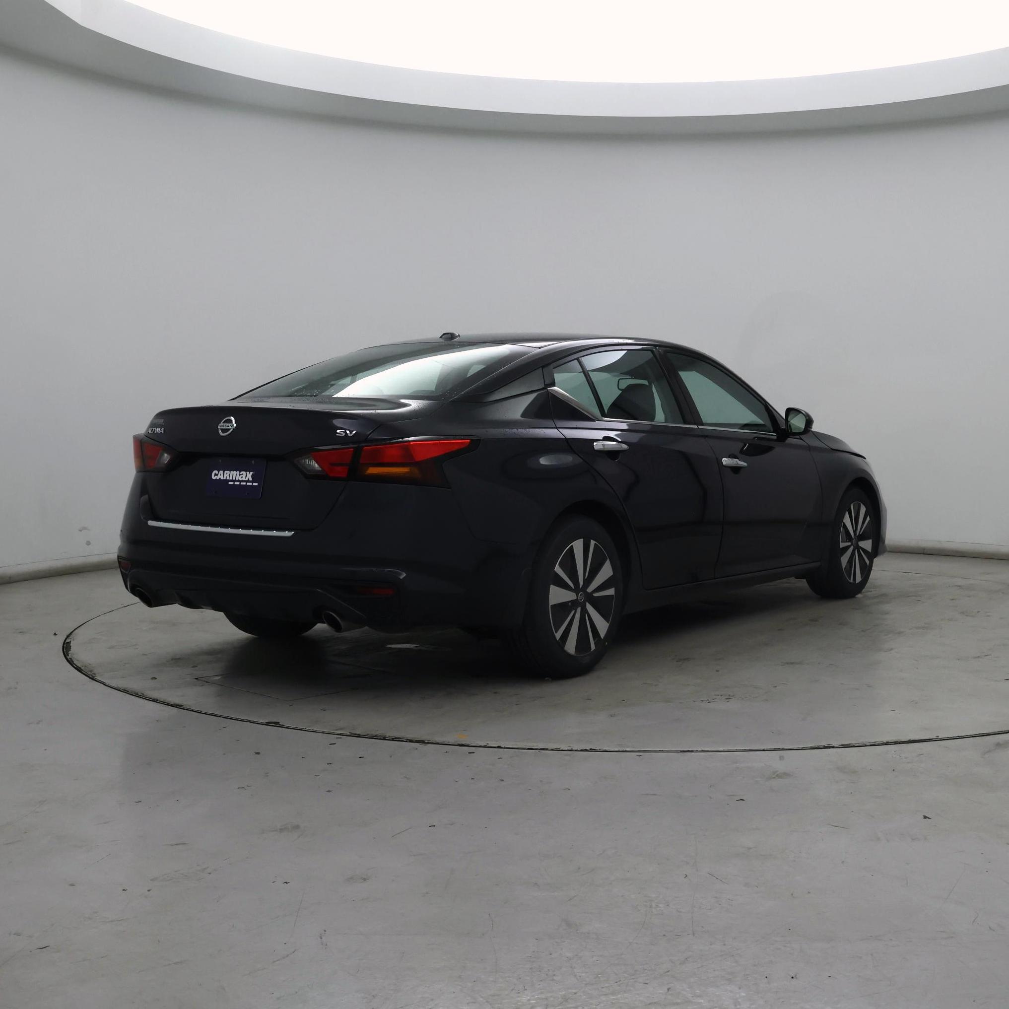 Thumbnail: 2020 Nissan Altima - 8