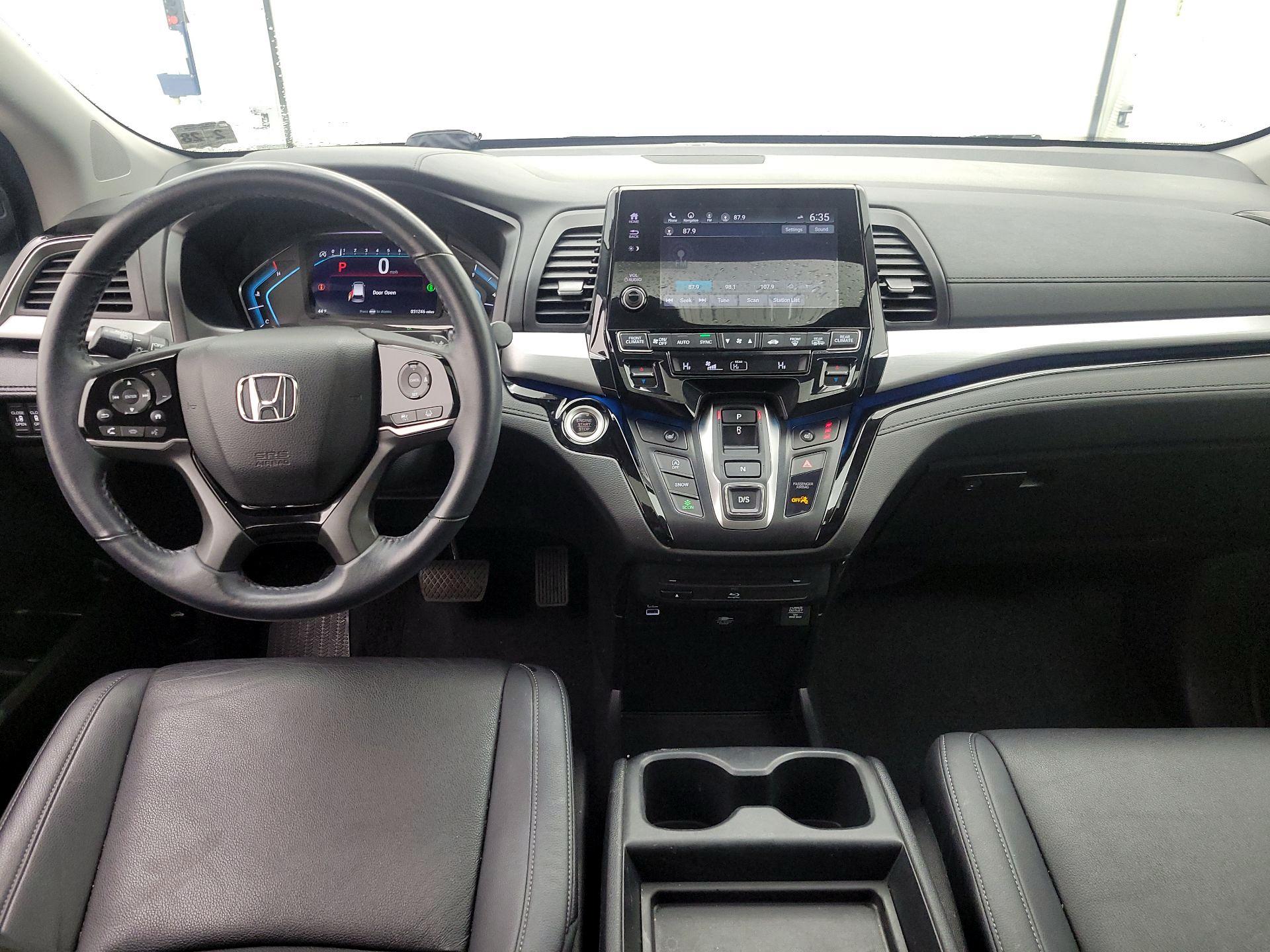 Thumbnail: 2023 Honda Odyssey - 9