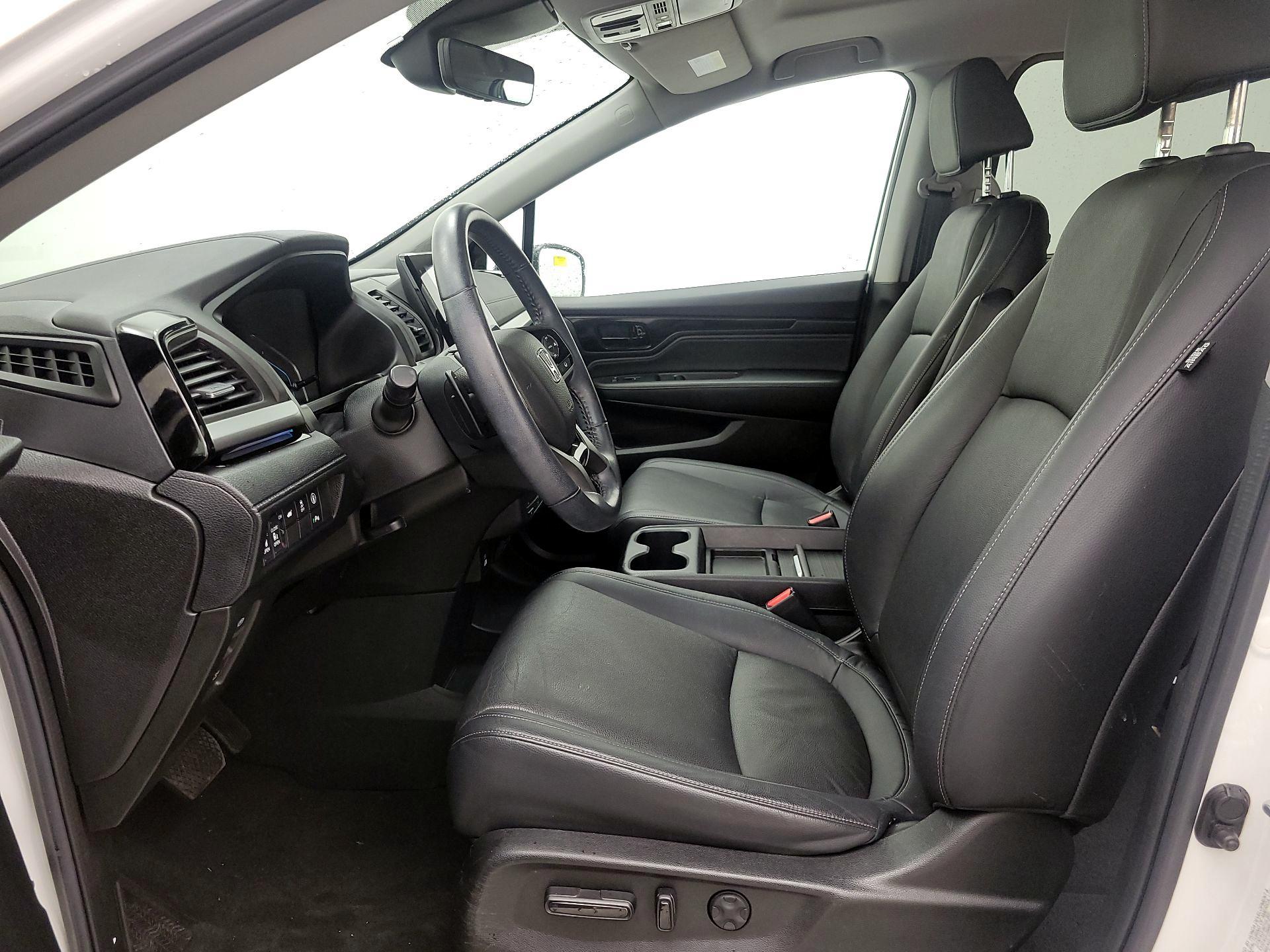 Thumbnail: 2023 Honda Odyssey - 11