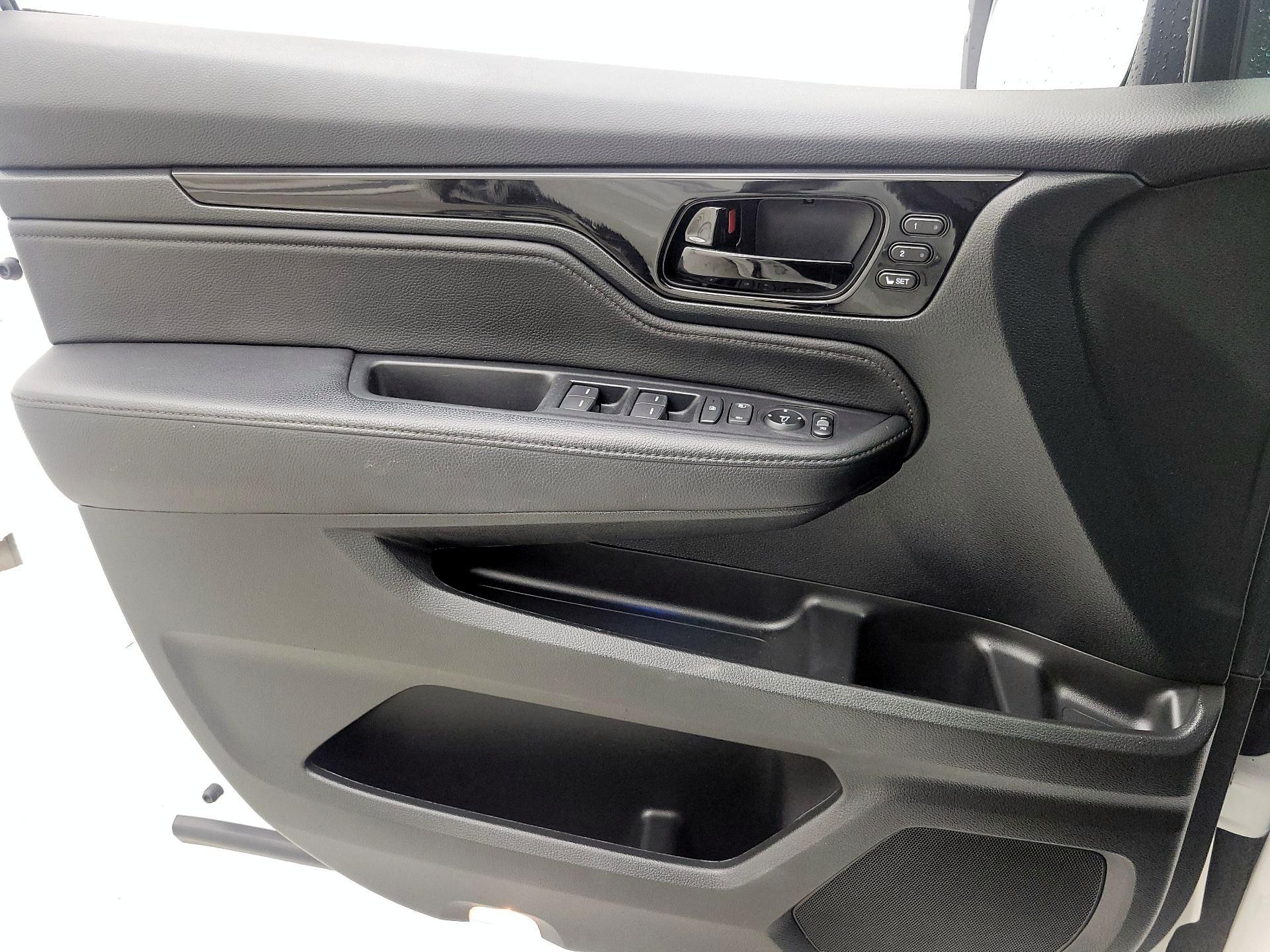 Thumbnail: 2023 Honda Odyssey - 12