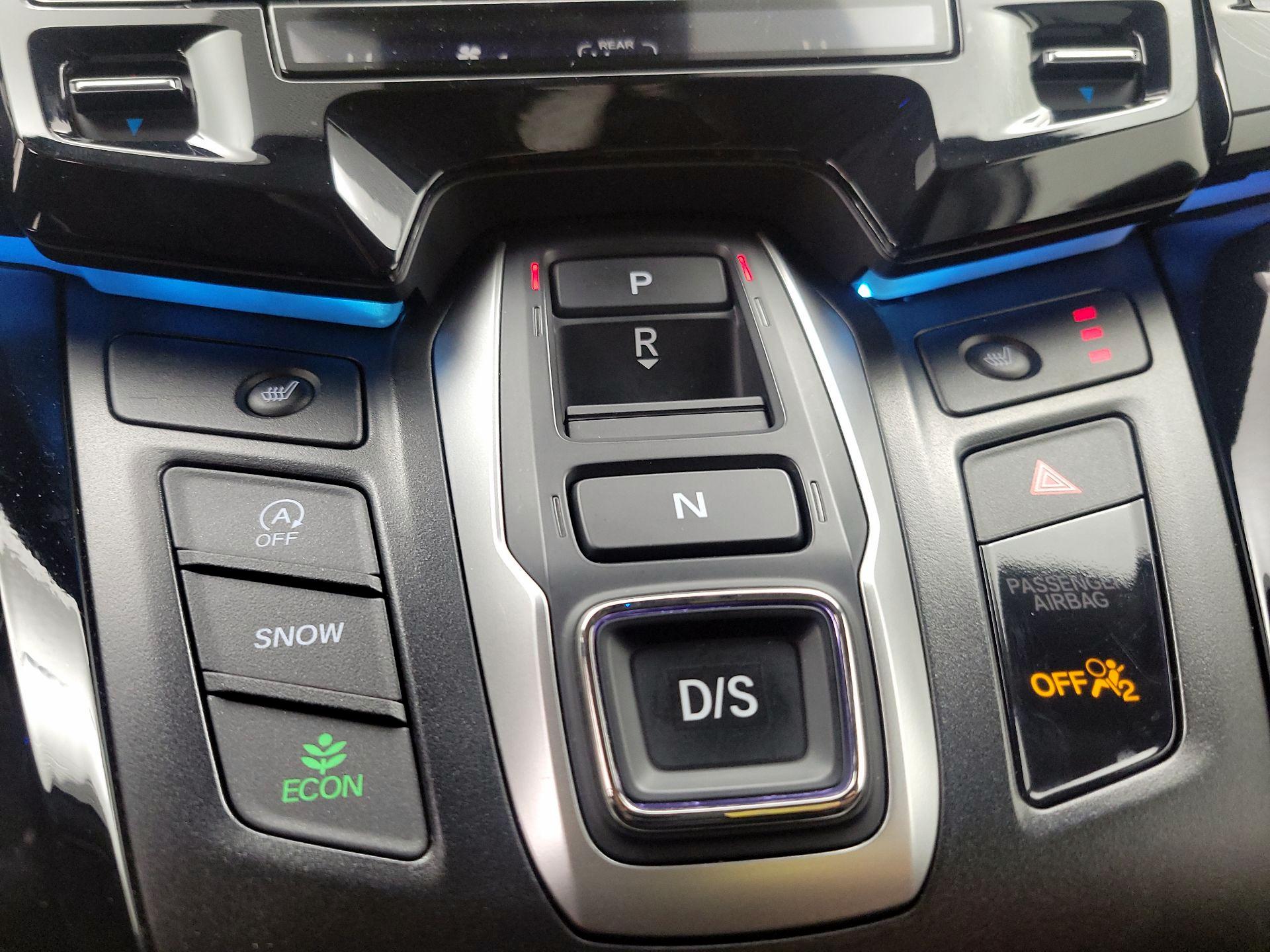 Thumbnail: 2023 Honda Odyssey - 17