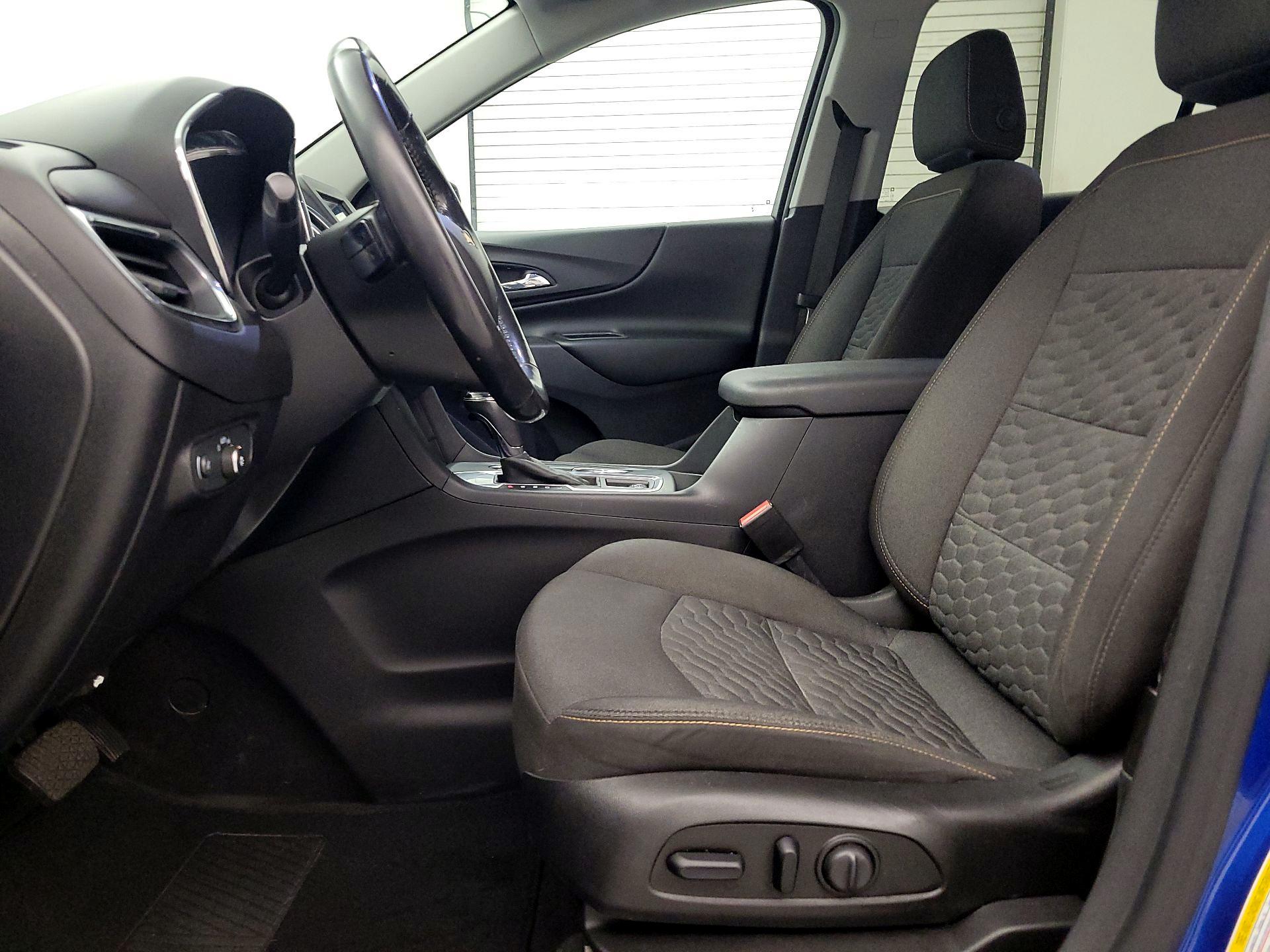 Thumbnail: 2019 Chevrolet Equinox - 11