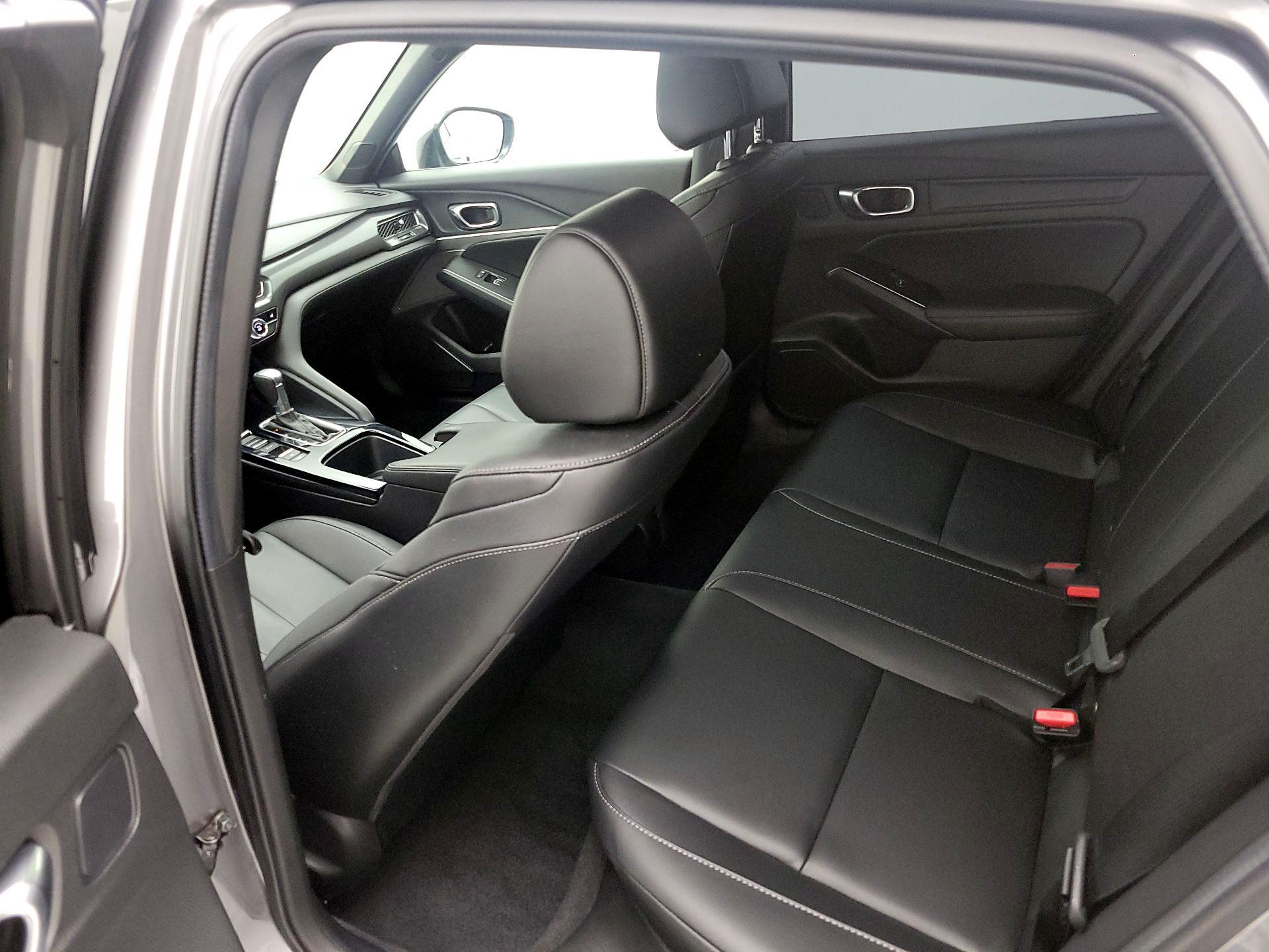 Thumbnail: 2025 Acura Integra - 20