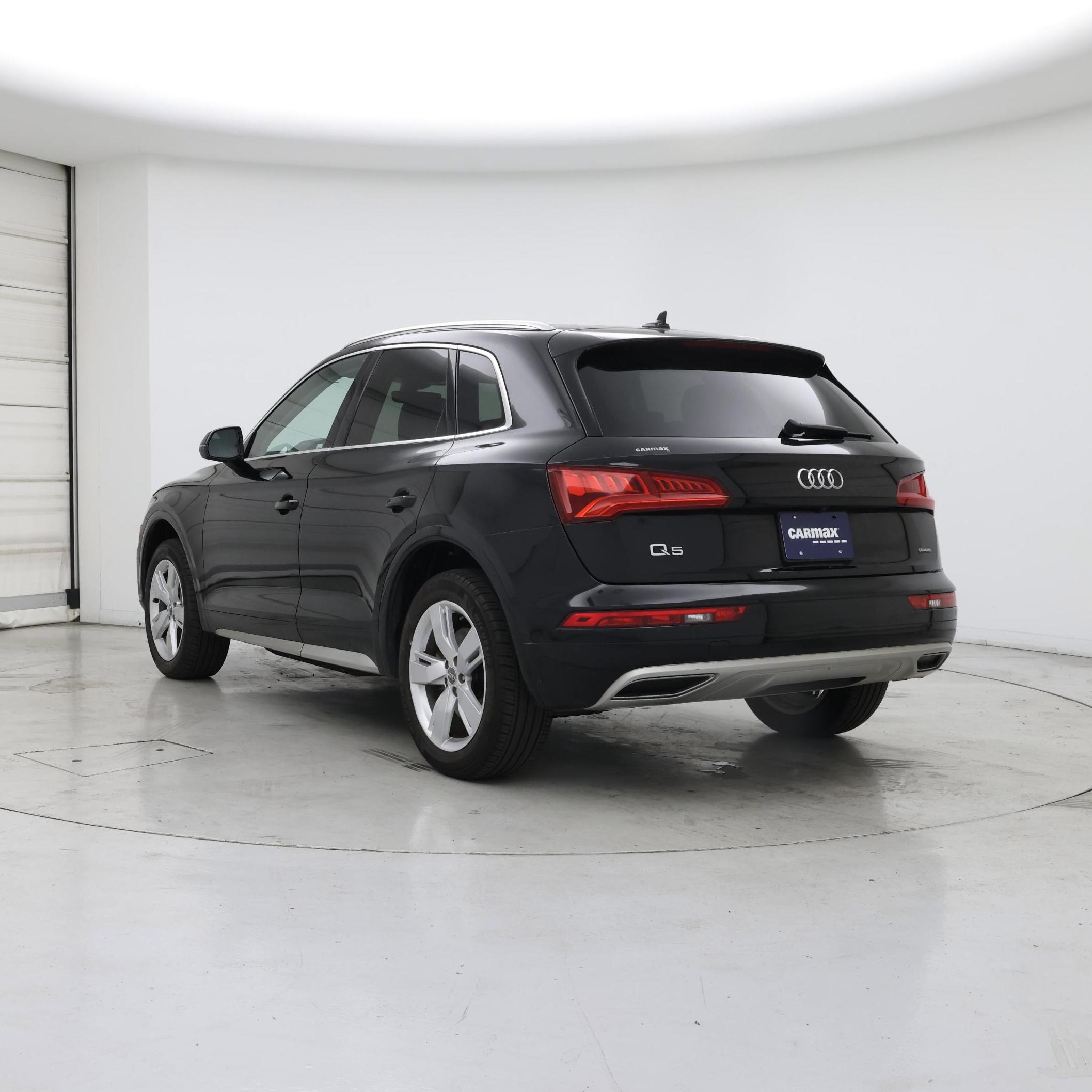 Thumbnail: 2019 Audi Q5 - 2