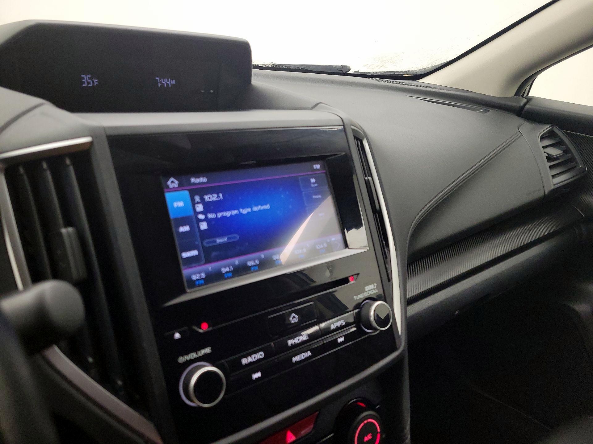 Thumbnail: 2019 Subaru Crosstrek - 15