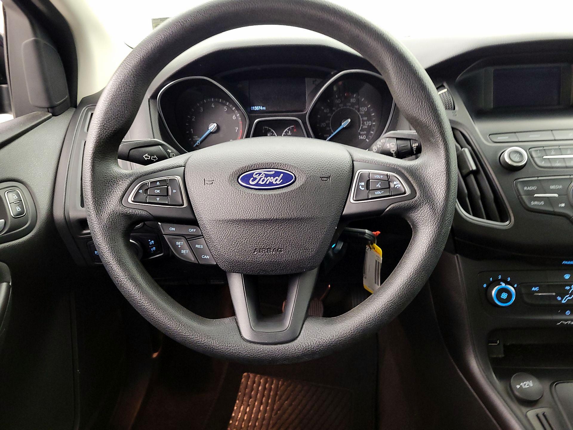 Thumbnail: 2018 Ford Focus - 10