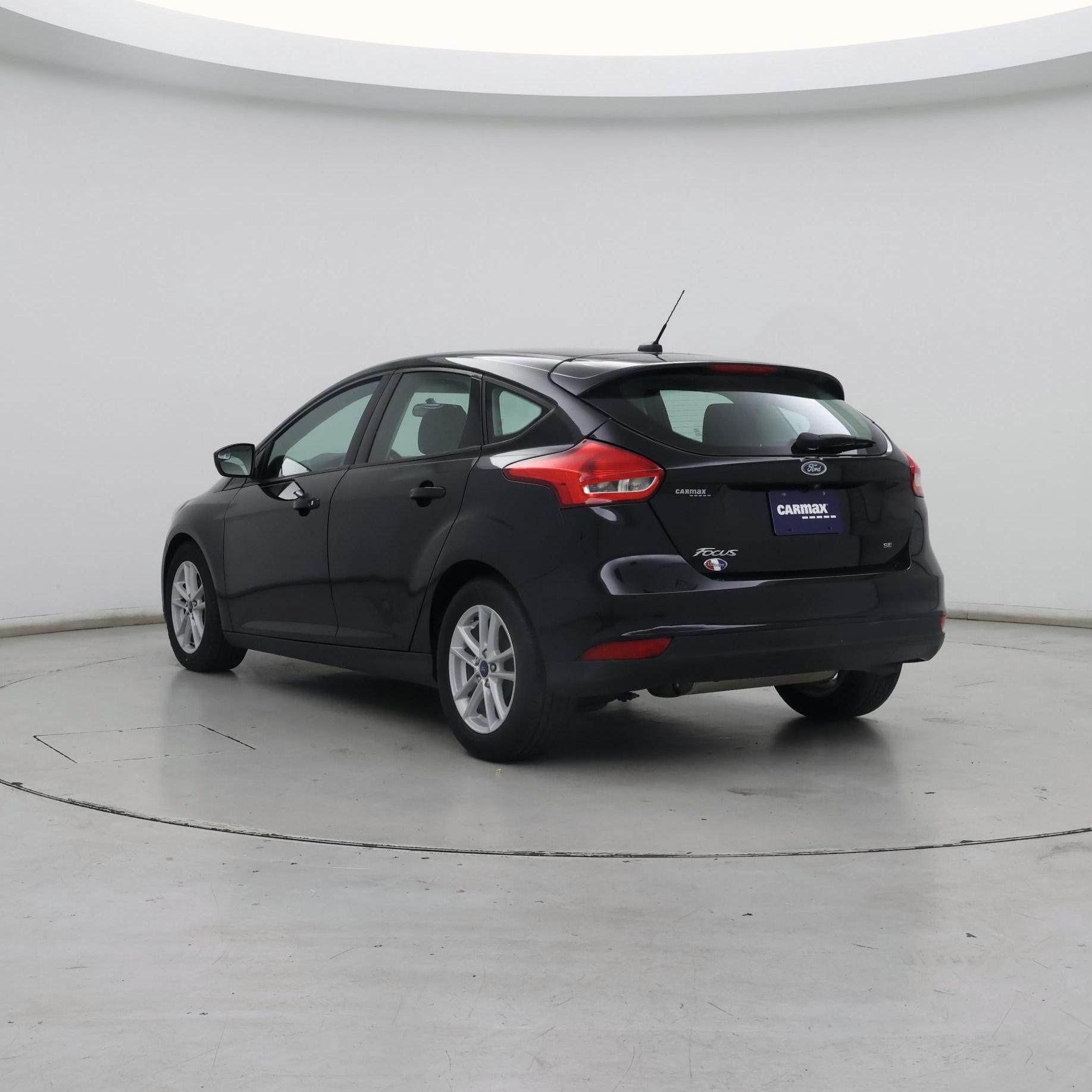 Thumbnail: 2018 Ford Focus - 2