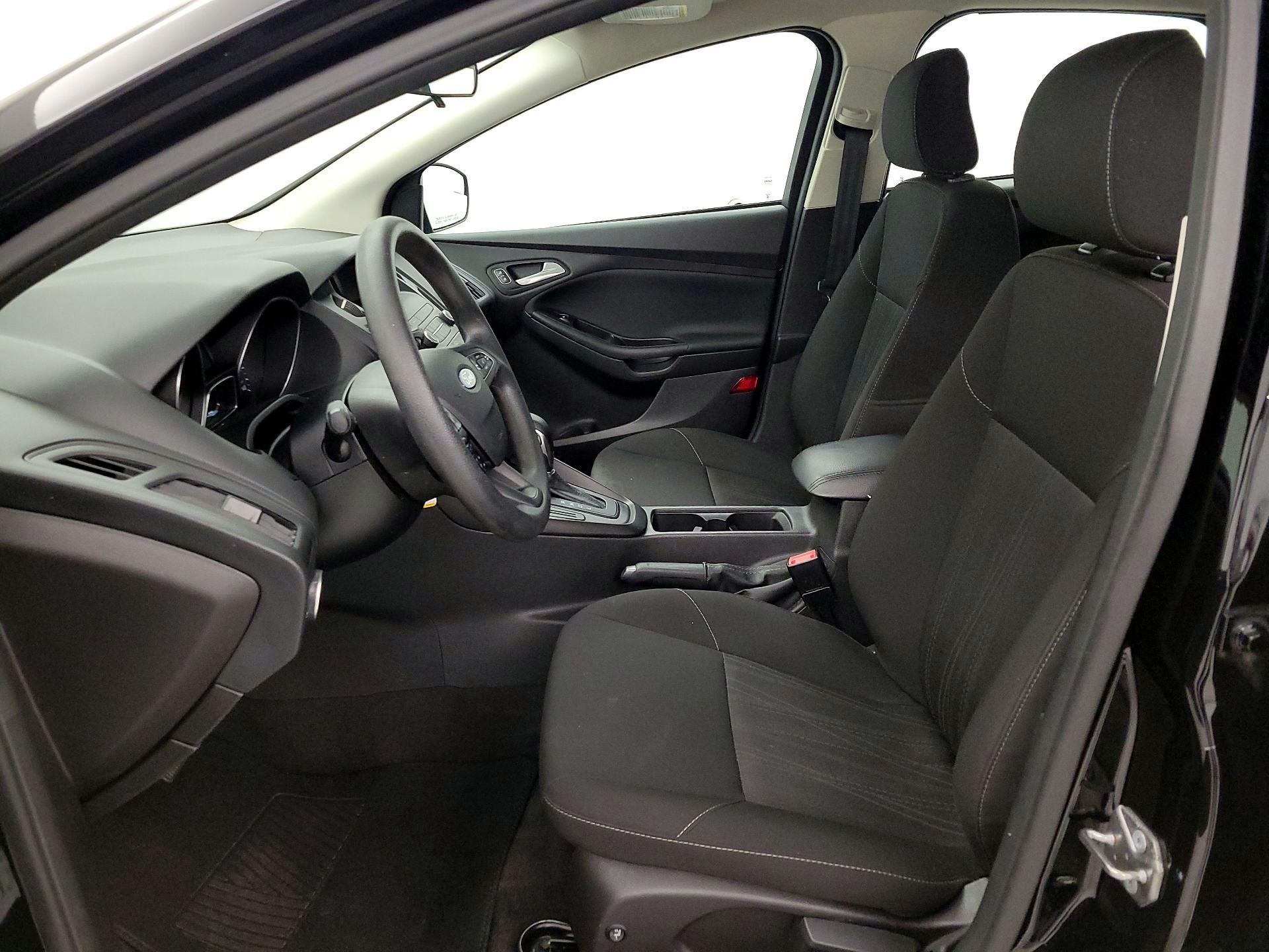 Thumbnail: 2018 Ford Focus - 19