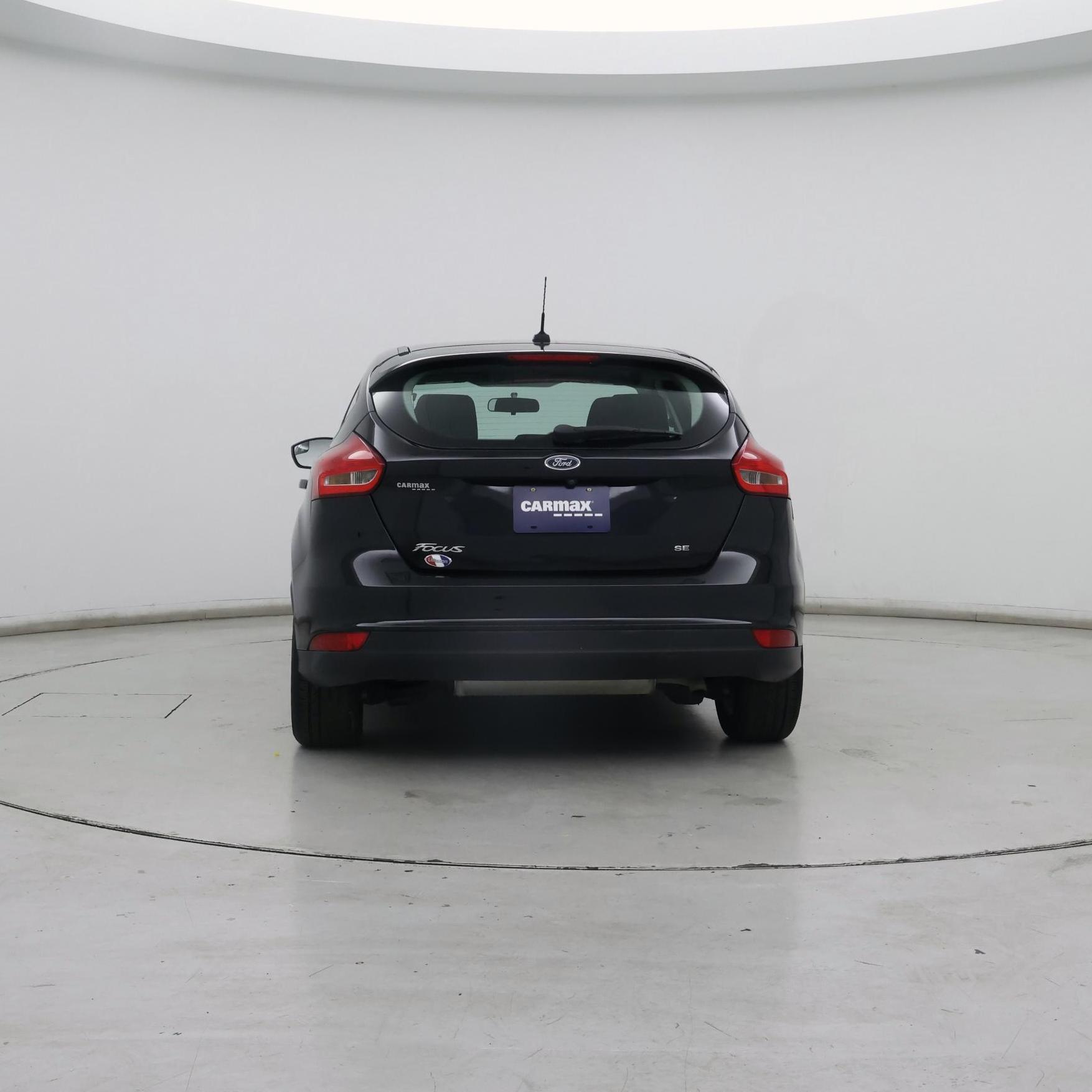 Thumbnail: 2018 Ford Focus - 6