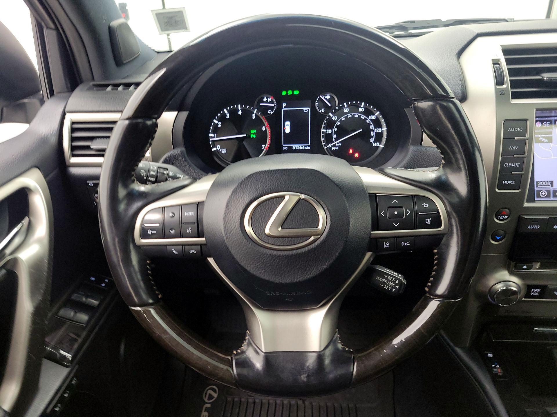 Thumbnail: 2021 Lexus GX - 10