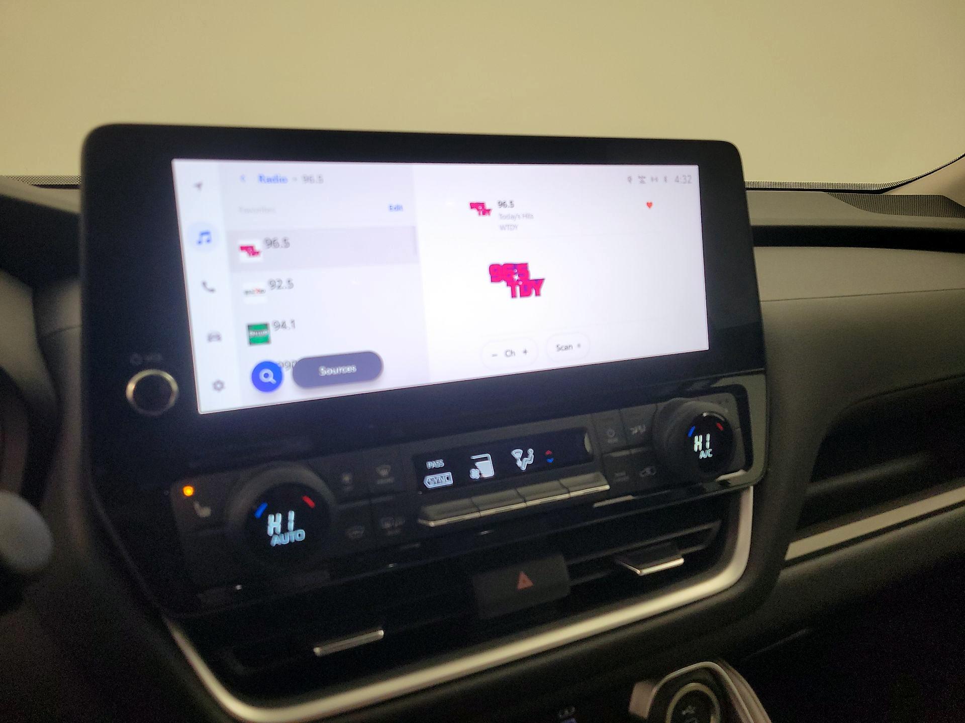 Thumbnail: 2024 Toyota Grand Highlander - 16