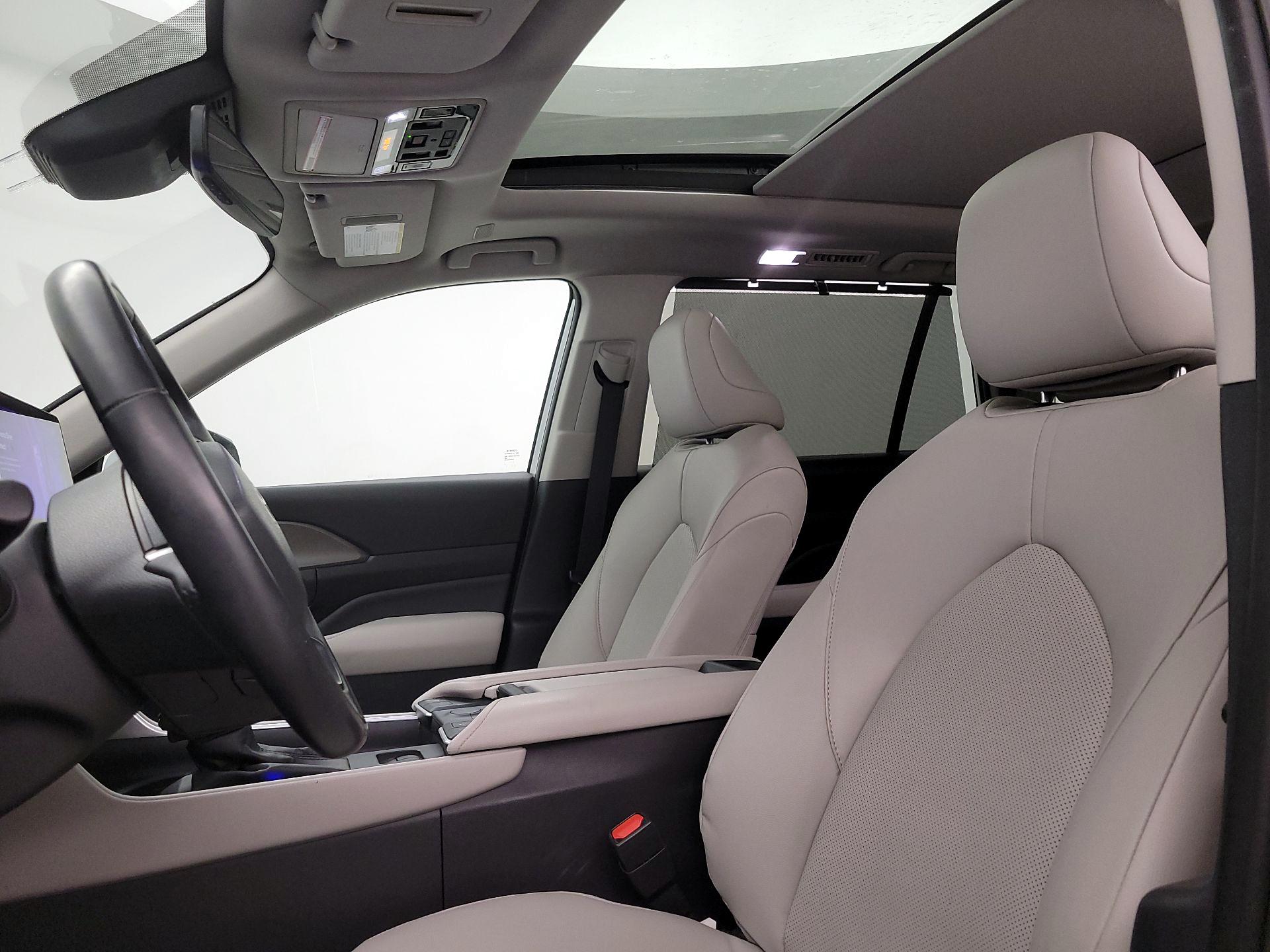 Thumbnail: 2024 Toyota Grand Highlander - 20