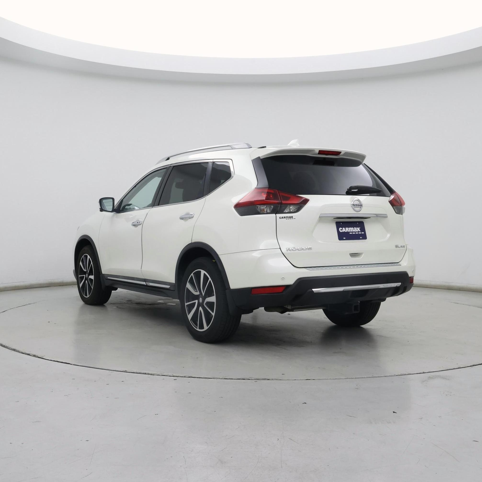 Thumbnail: 2019 Nissan Rogue - 2