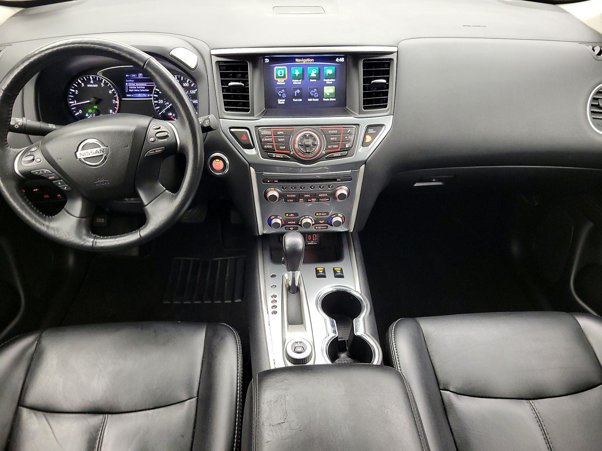 Thumbnail: 2019 Nissan Pathfinder - 9