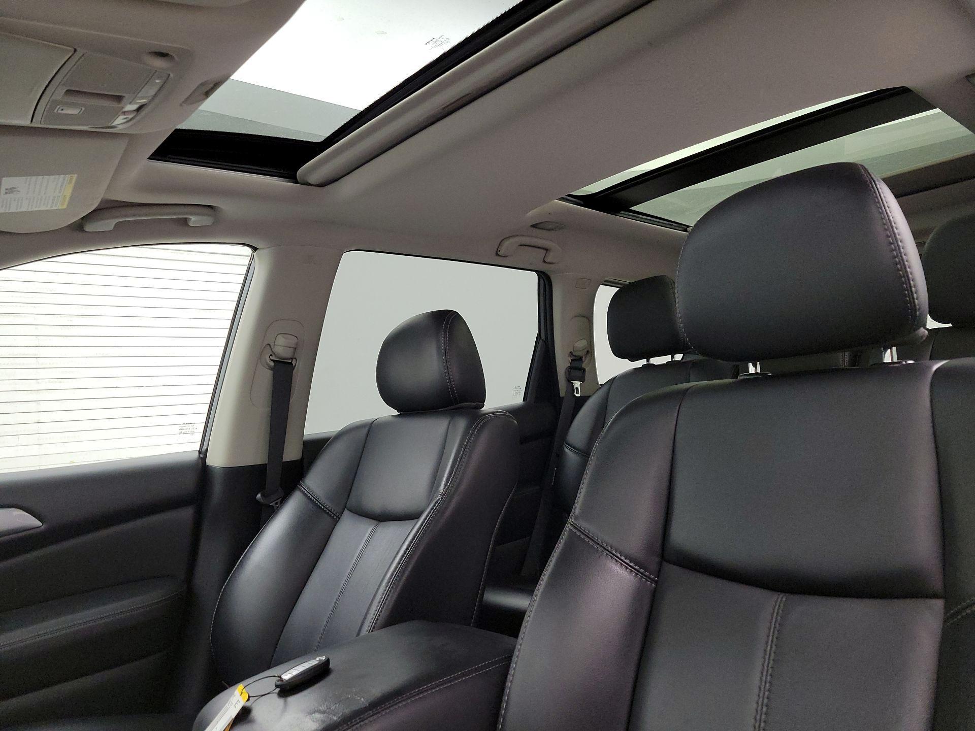 Thumbnail: 2019 Nissan Pathfinder - 20