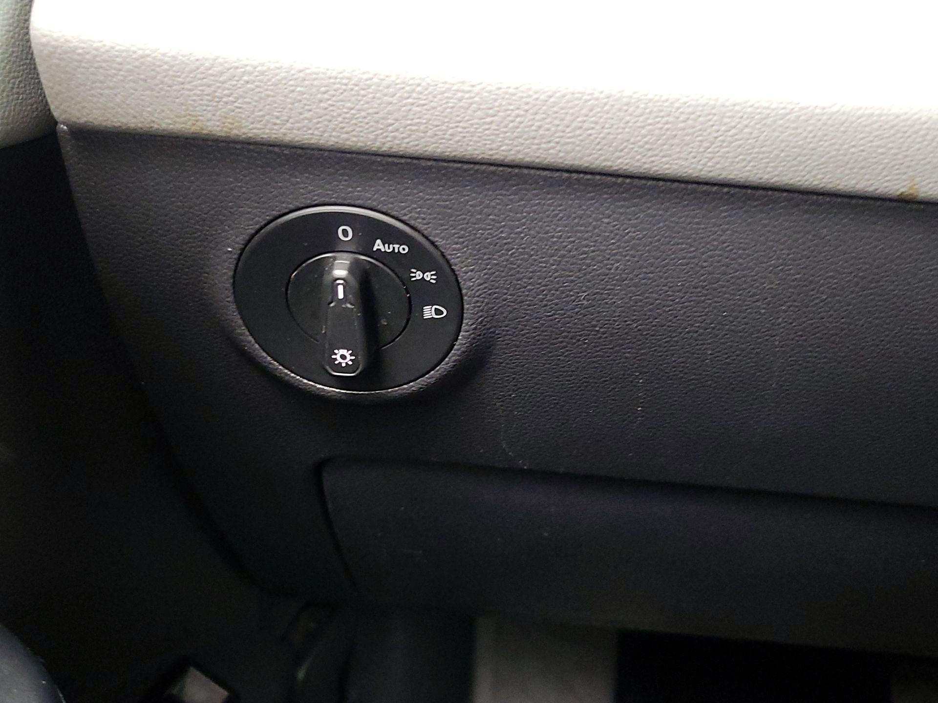 Thumbnail: 2023 Volkswagen Taos - 13