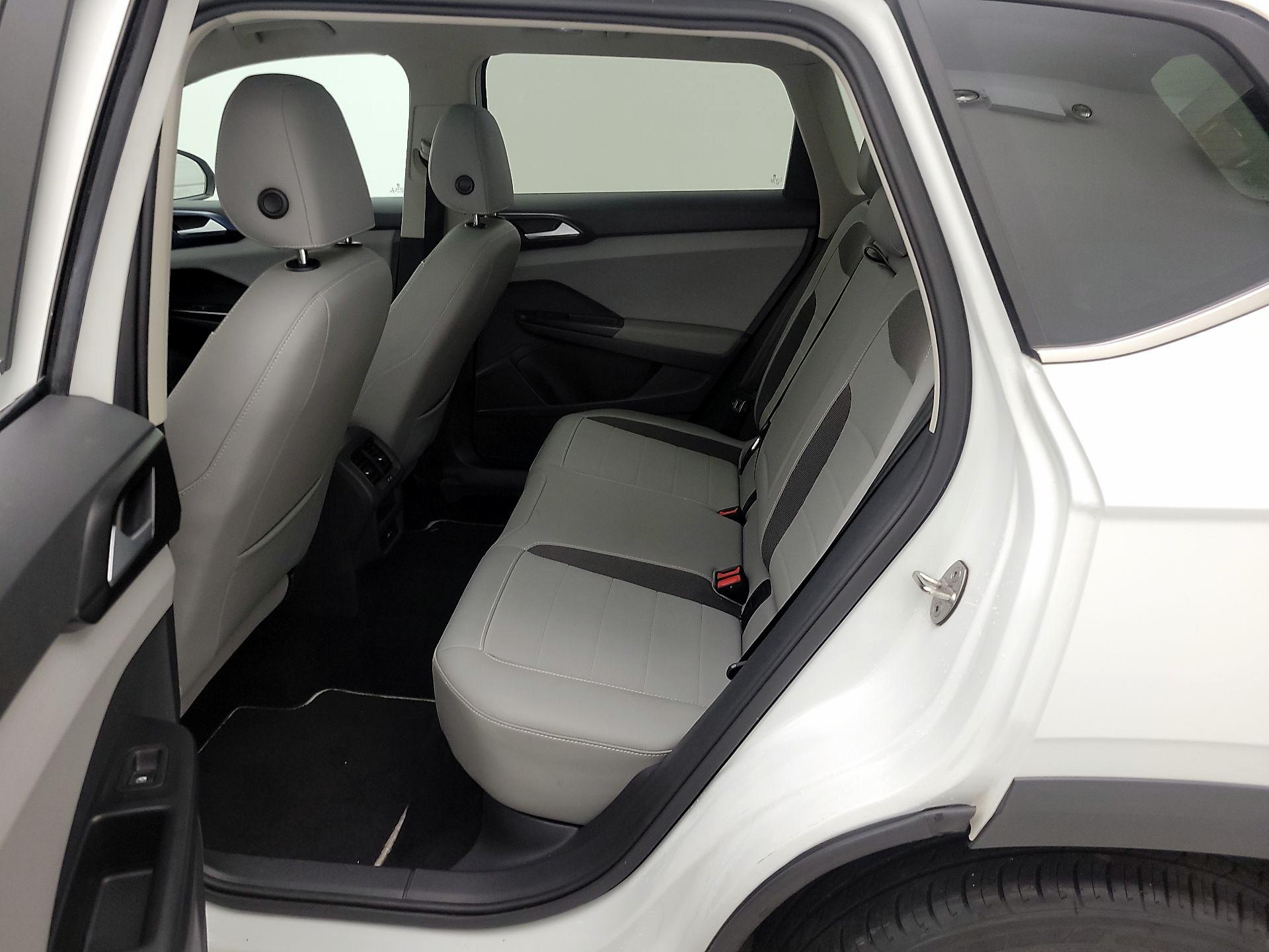 Thumbnail: 2023 Volkswagen Taos - 20