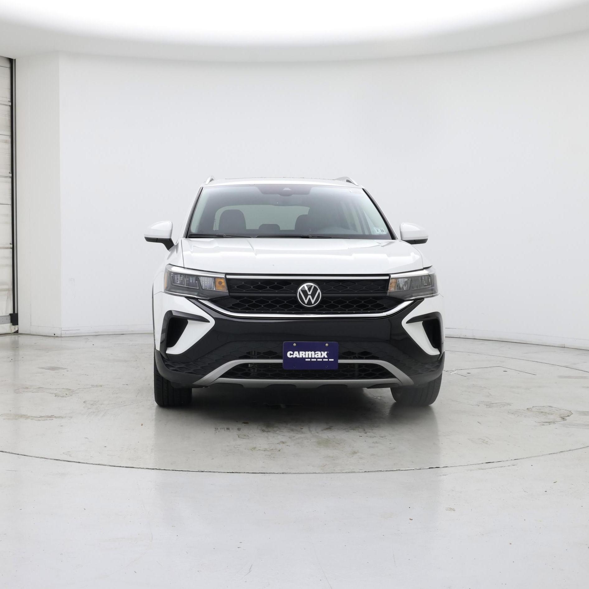 Thumbnail: 2023 Volkswagen Taos - 5