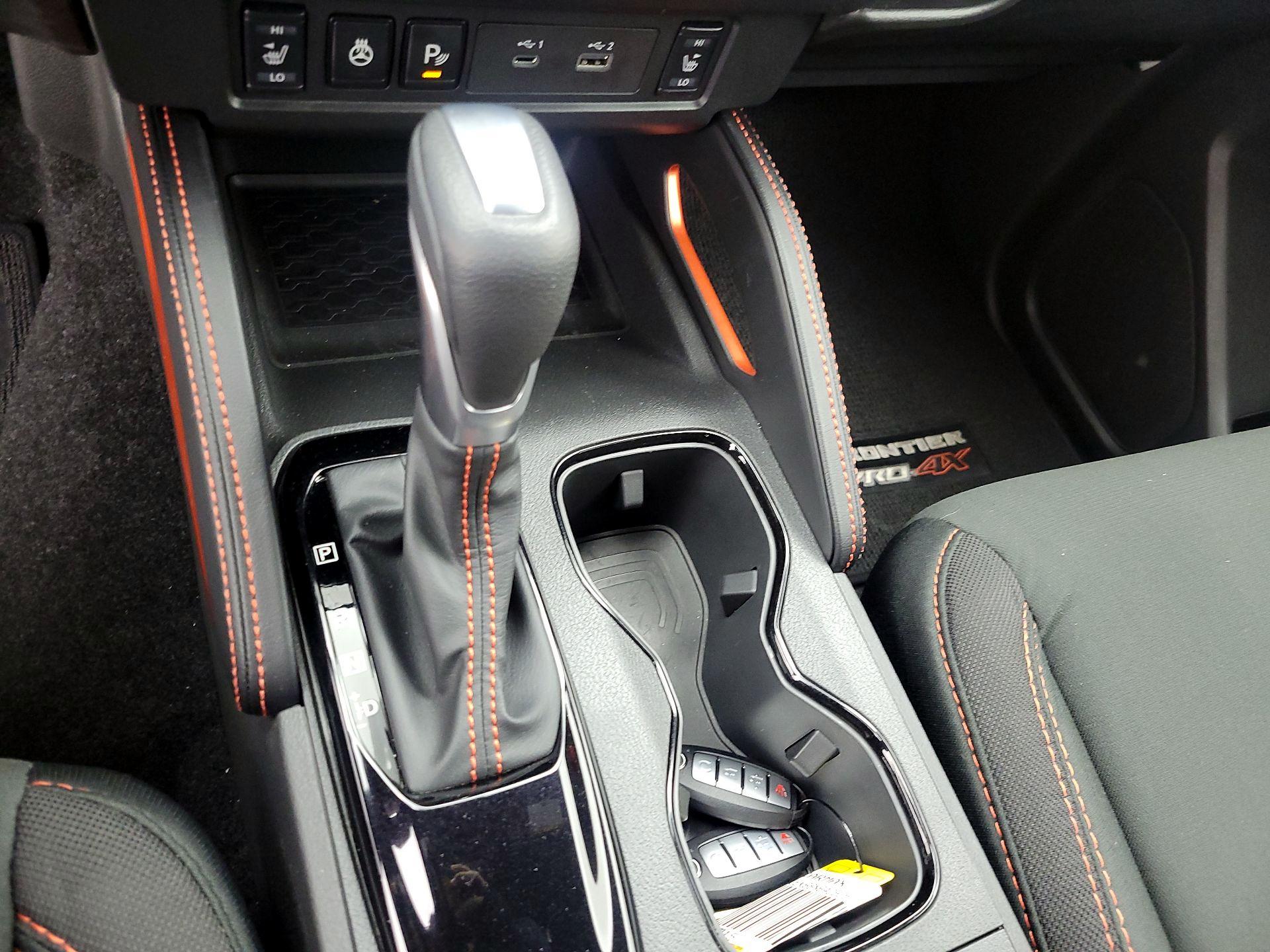 Thumbnail: 2025 Nissan Frontier - 17