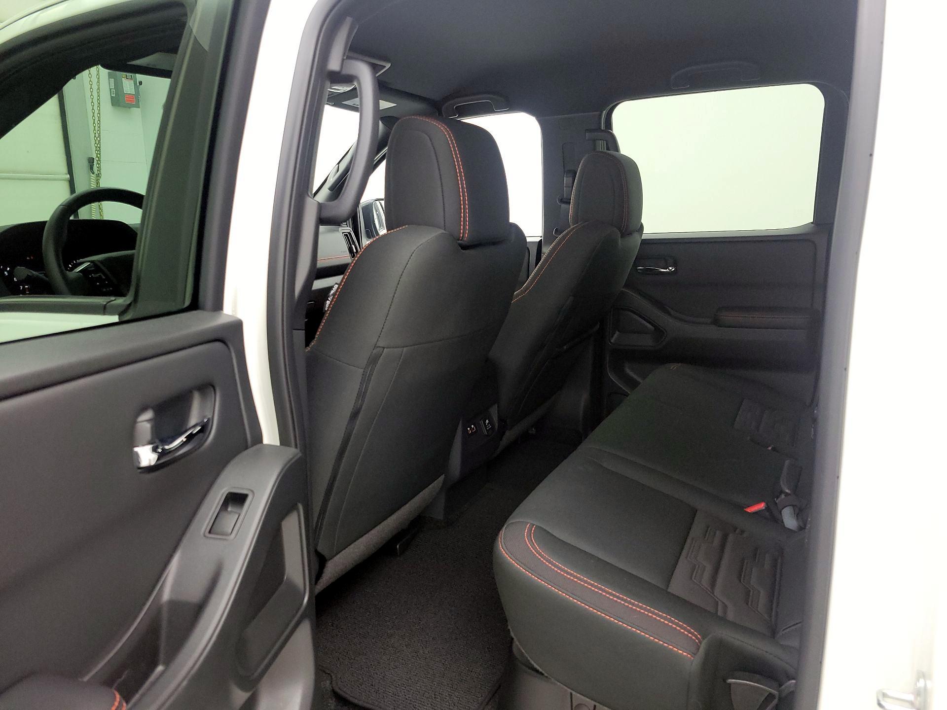 Thumbnail: 2025 Nissan Frontier - 19