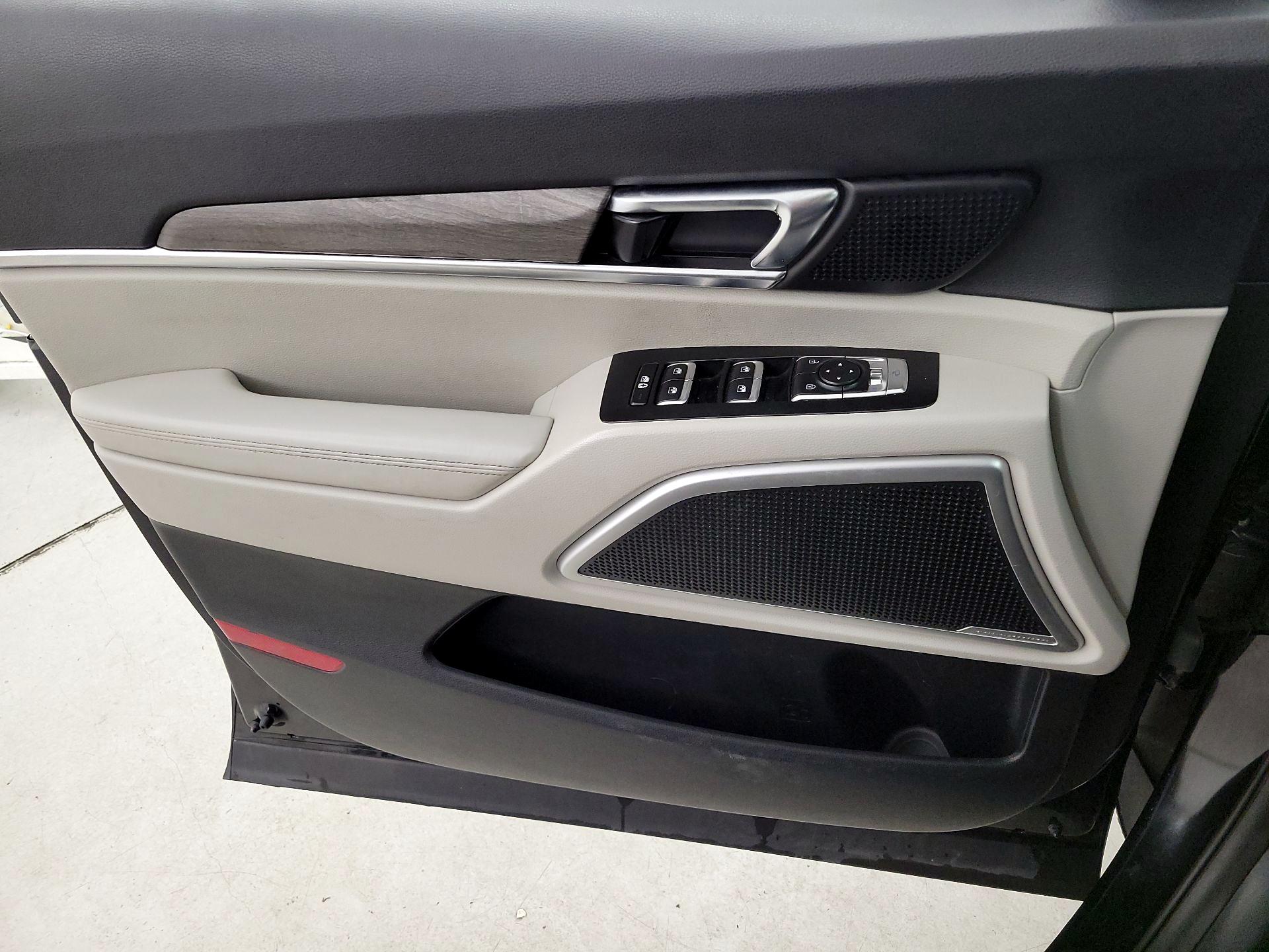 Thumbnail: 2021 Kia Telluride - 12