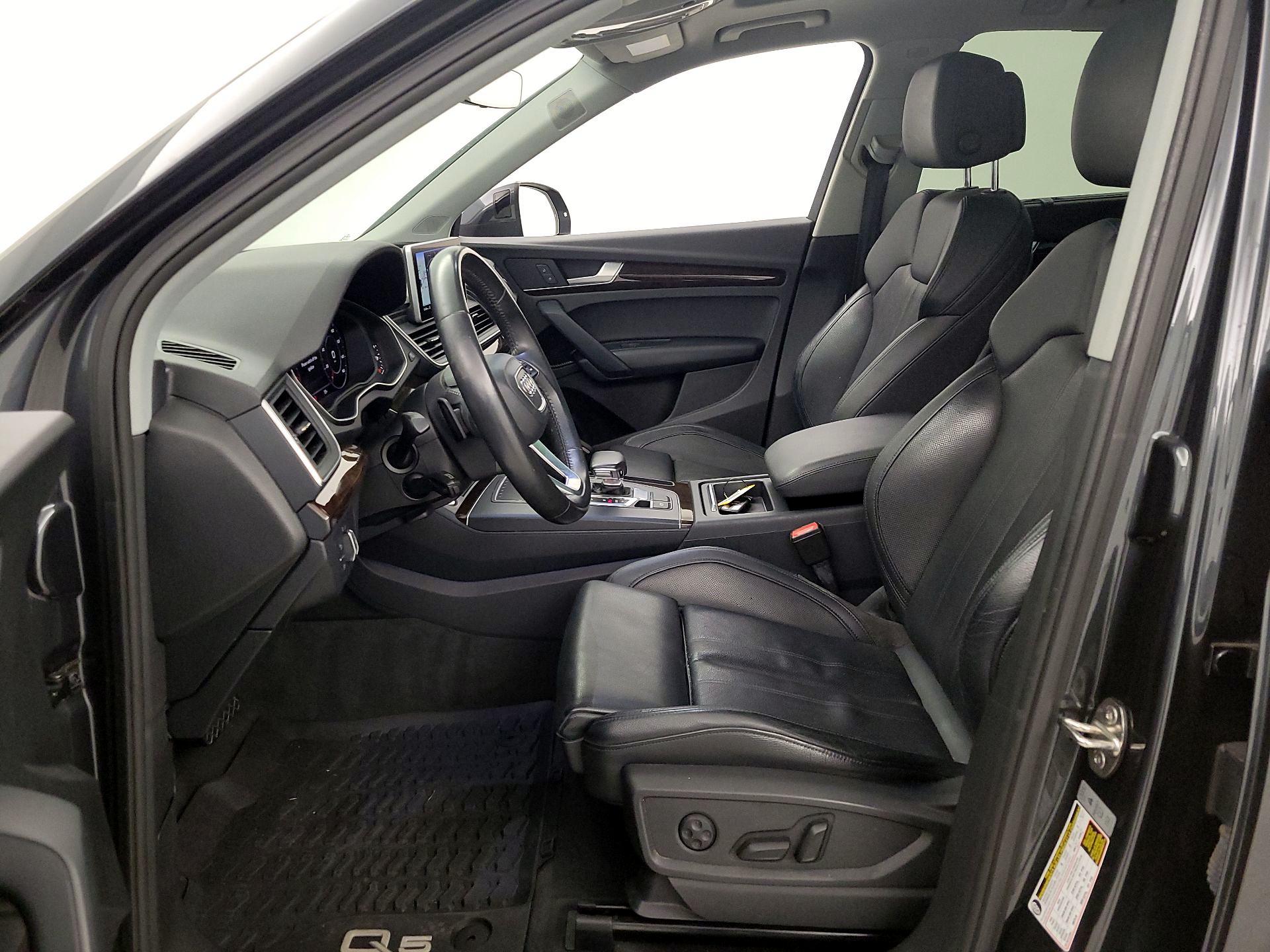 Thumbnail: 2018 Audi Q5 - 11