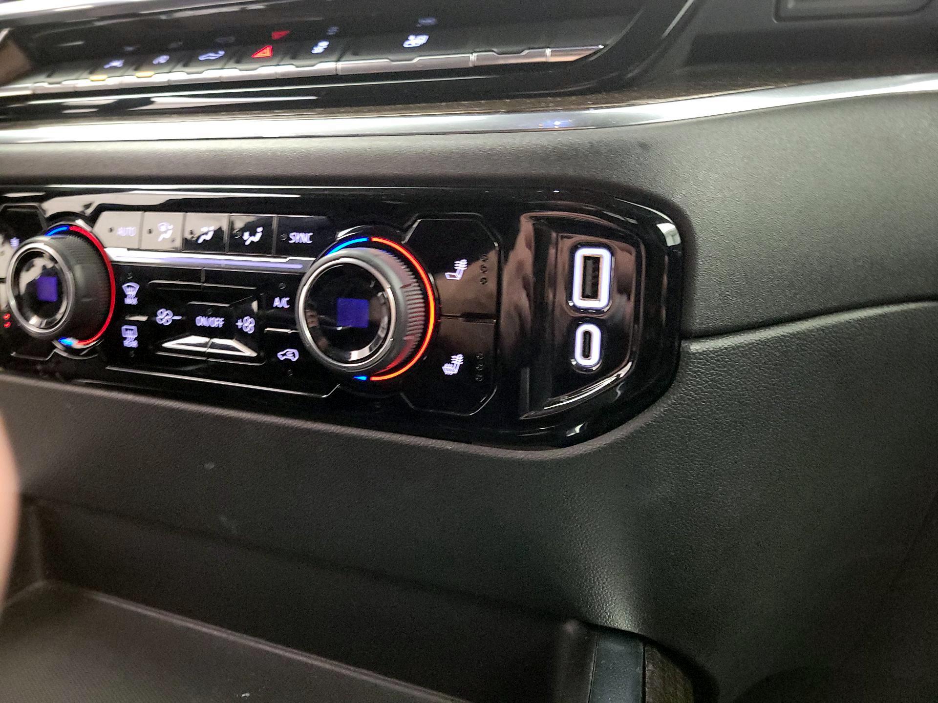 Thumbnail: 2024 Chevrolet Silverado 1500 - 19