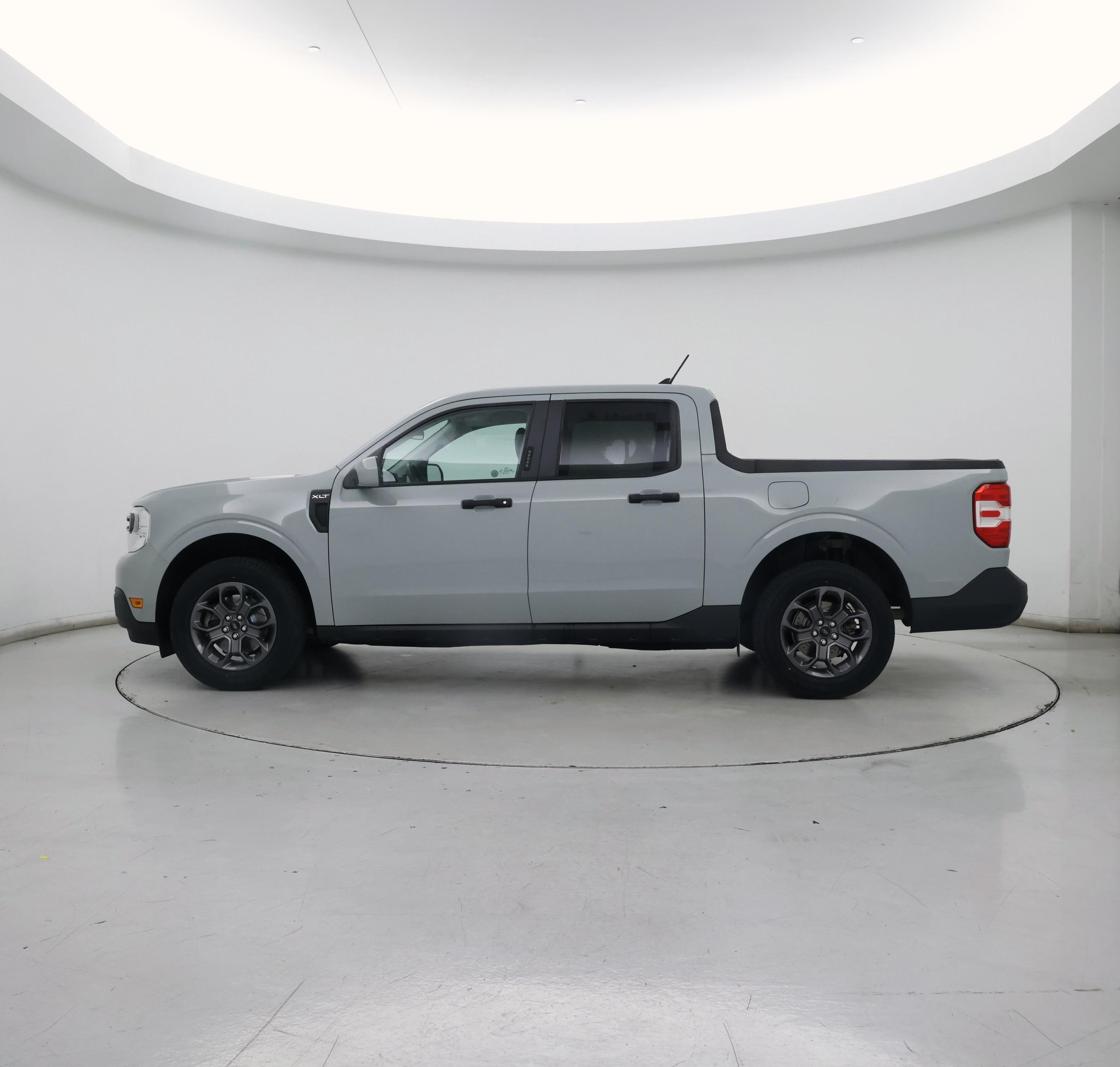 Thumbnail: 2022 Ford Maverick - 3