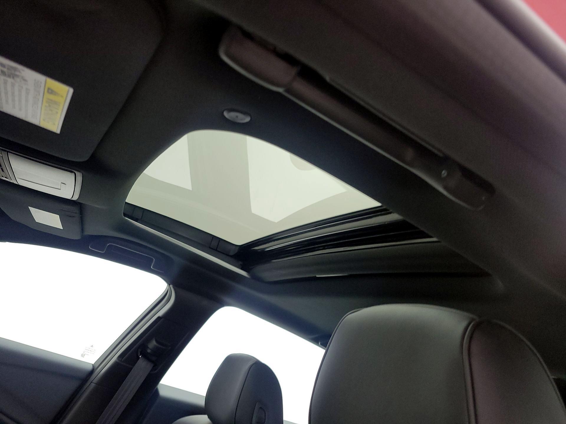 Thumbnail: 2022 Acura TLX - 18