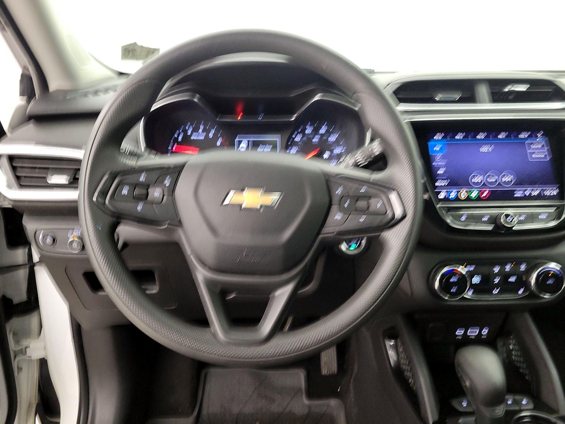 Thumbnail: 2021 Chevrolet TrailBlazer - 10