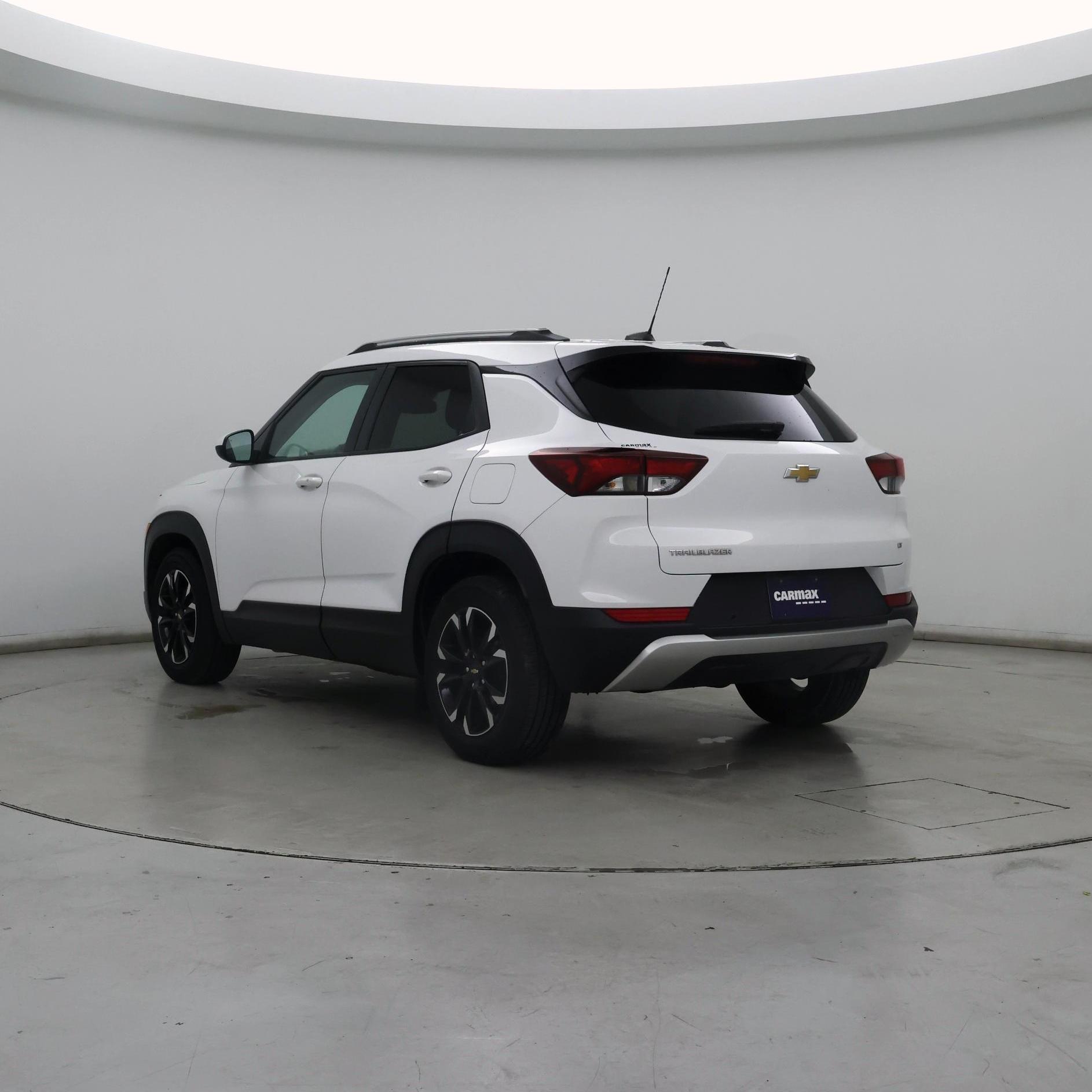 Thumbnail: 2021 Chevrolet TrailBlazer - 2