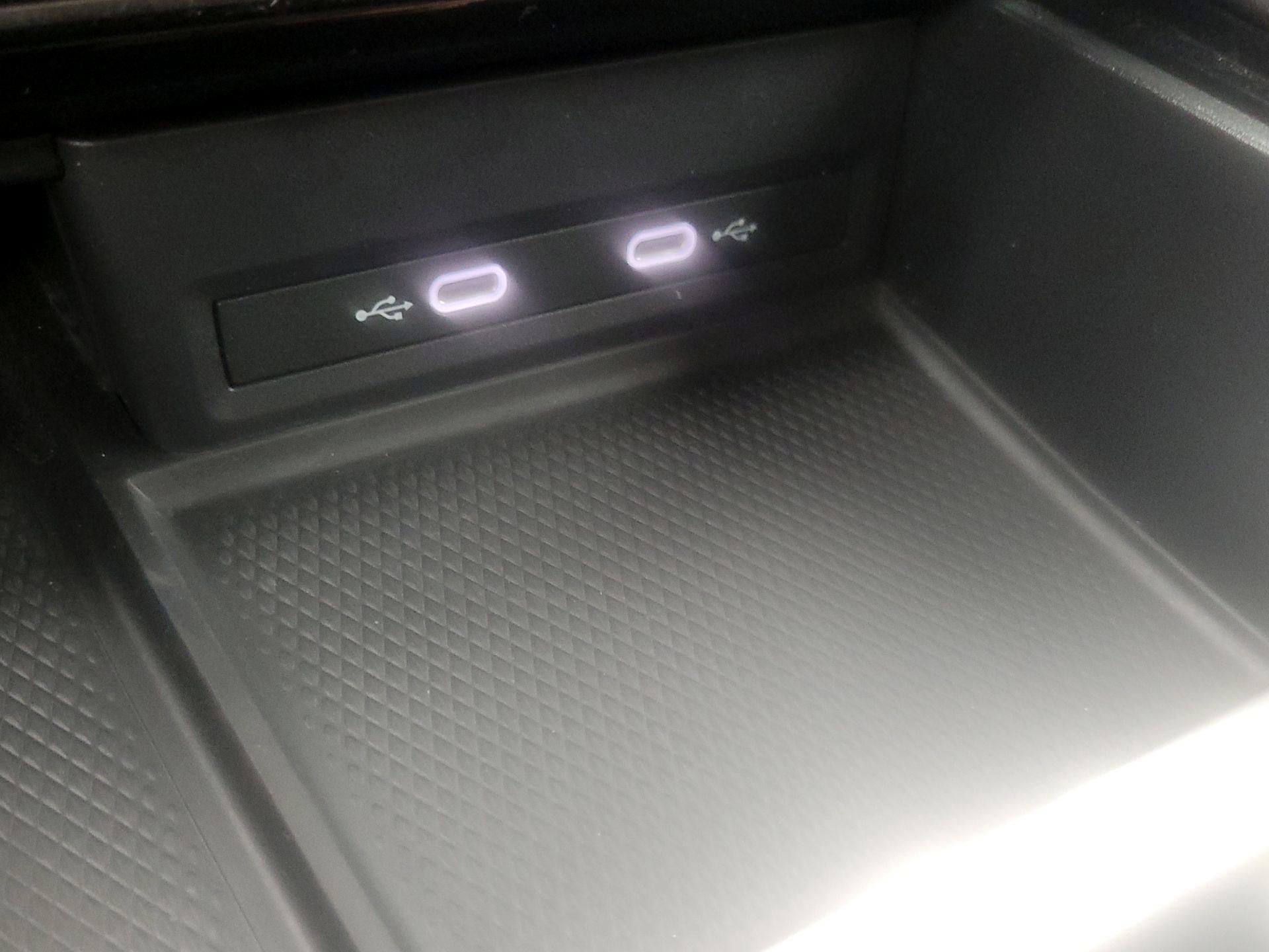 Thumbnail: 2024 Volkswagen Atlas - 18