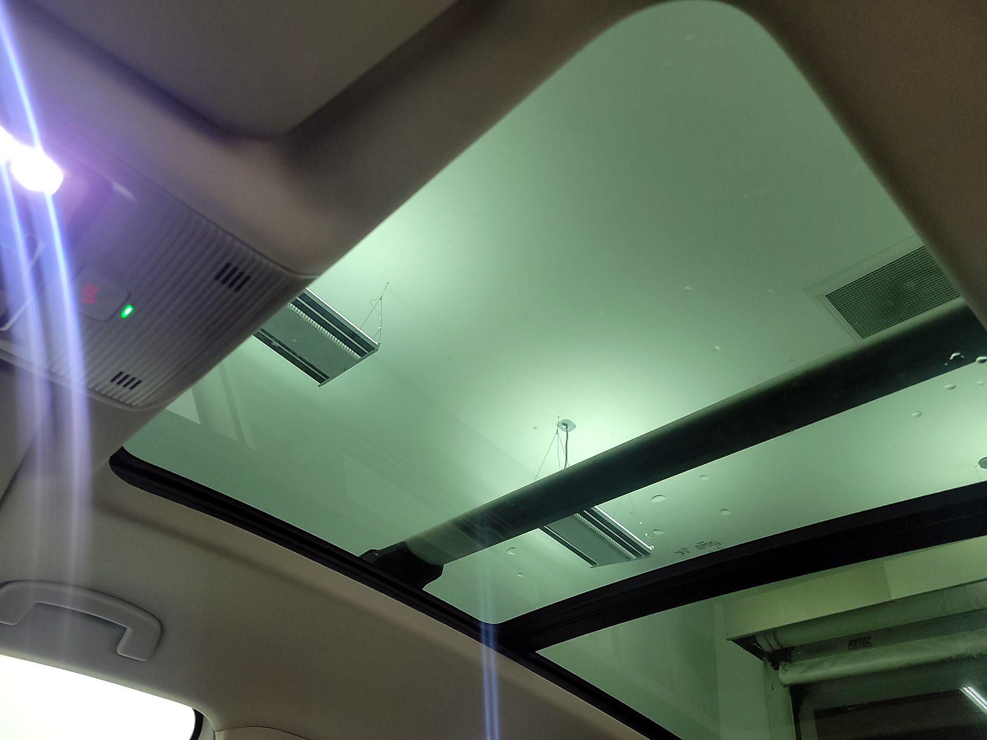 Thumbnail: 2024 Volkswagen Atlas - 19