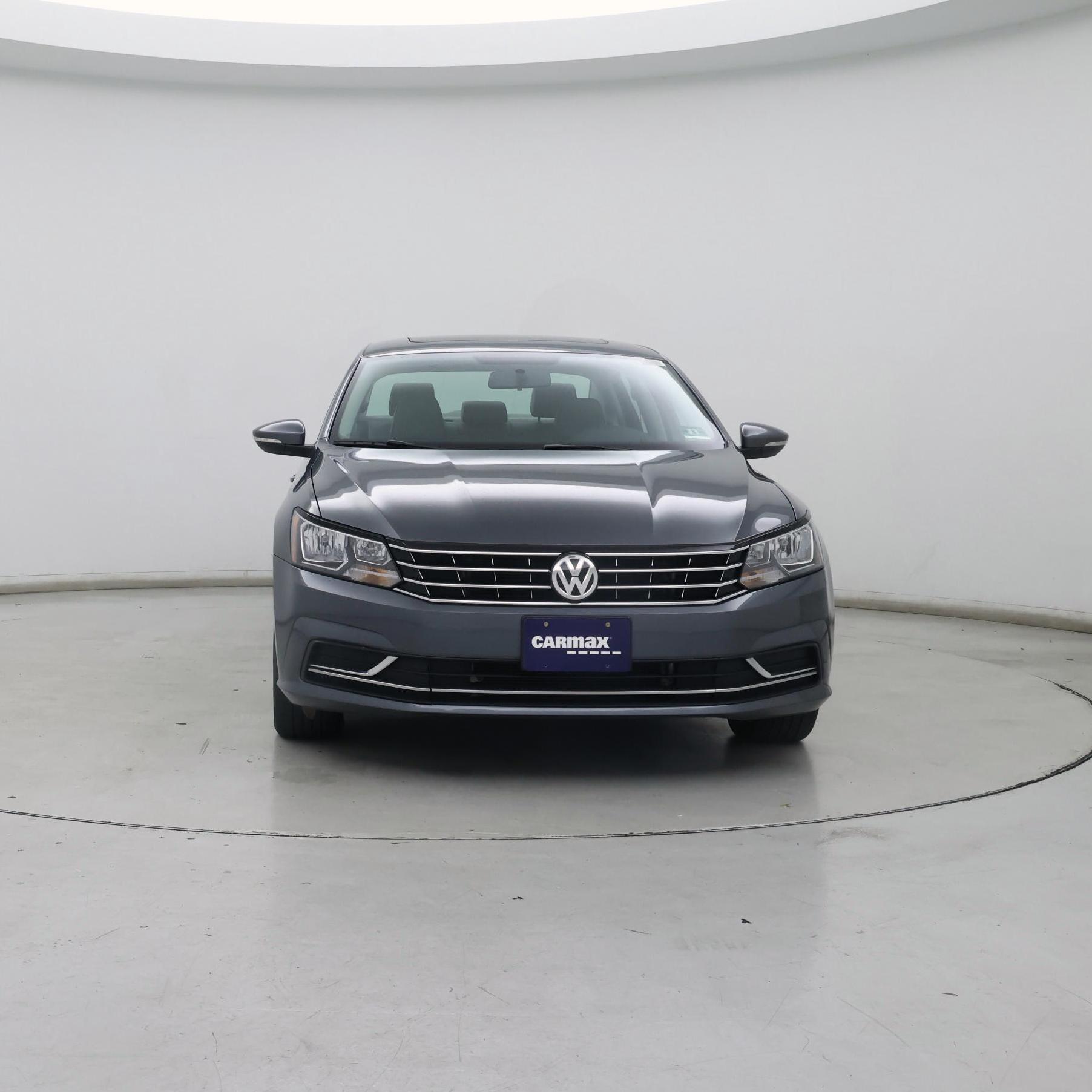 Thumbnail: 2016 Volkswagen Passat - 5