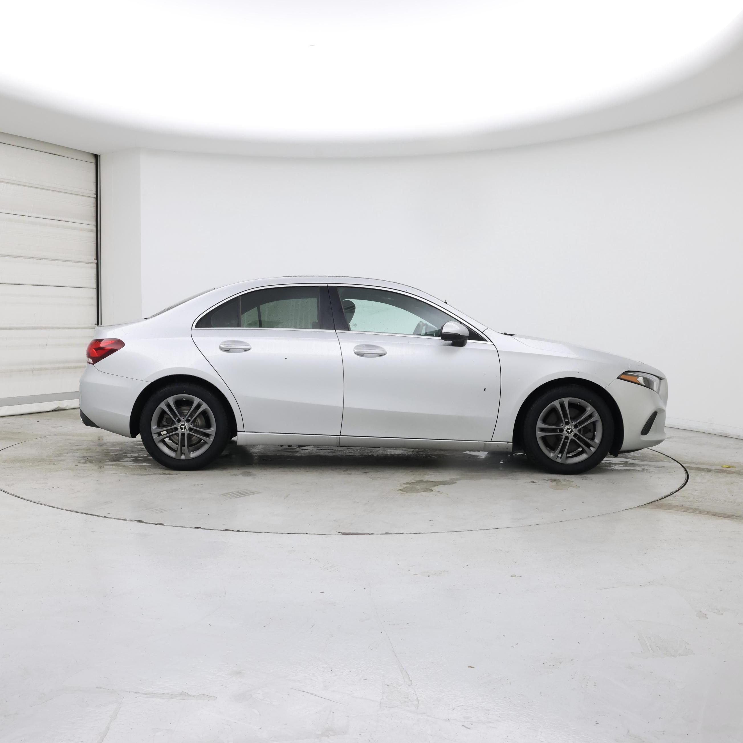 Thumbnail: 2020 Mercedes-Benz A-Class - 7