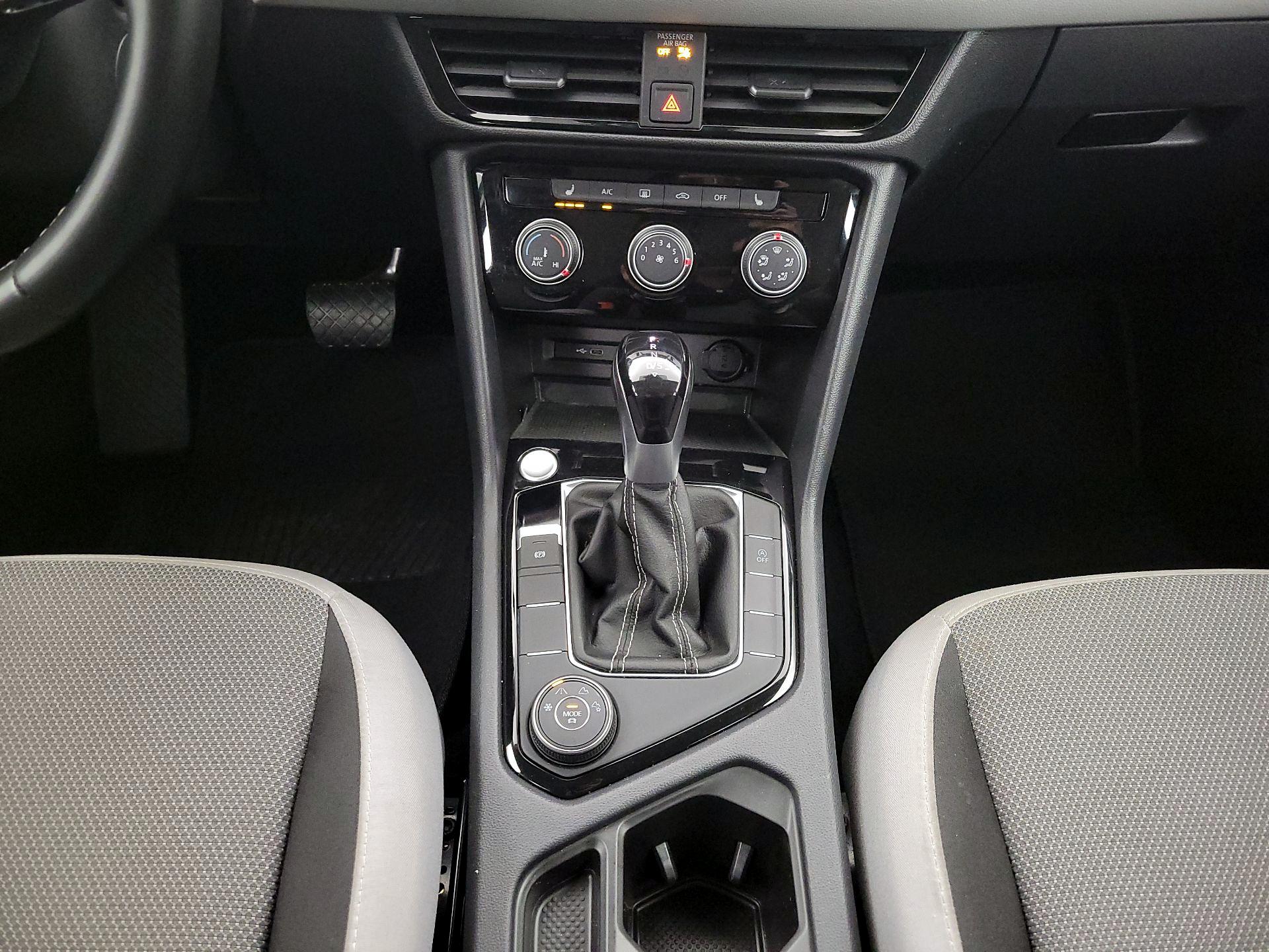 Thumbnail: 2023 Volkswagen Taos - 17