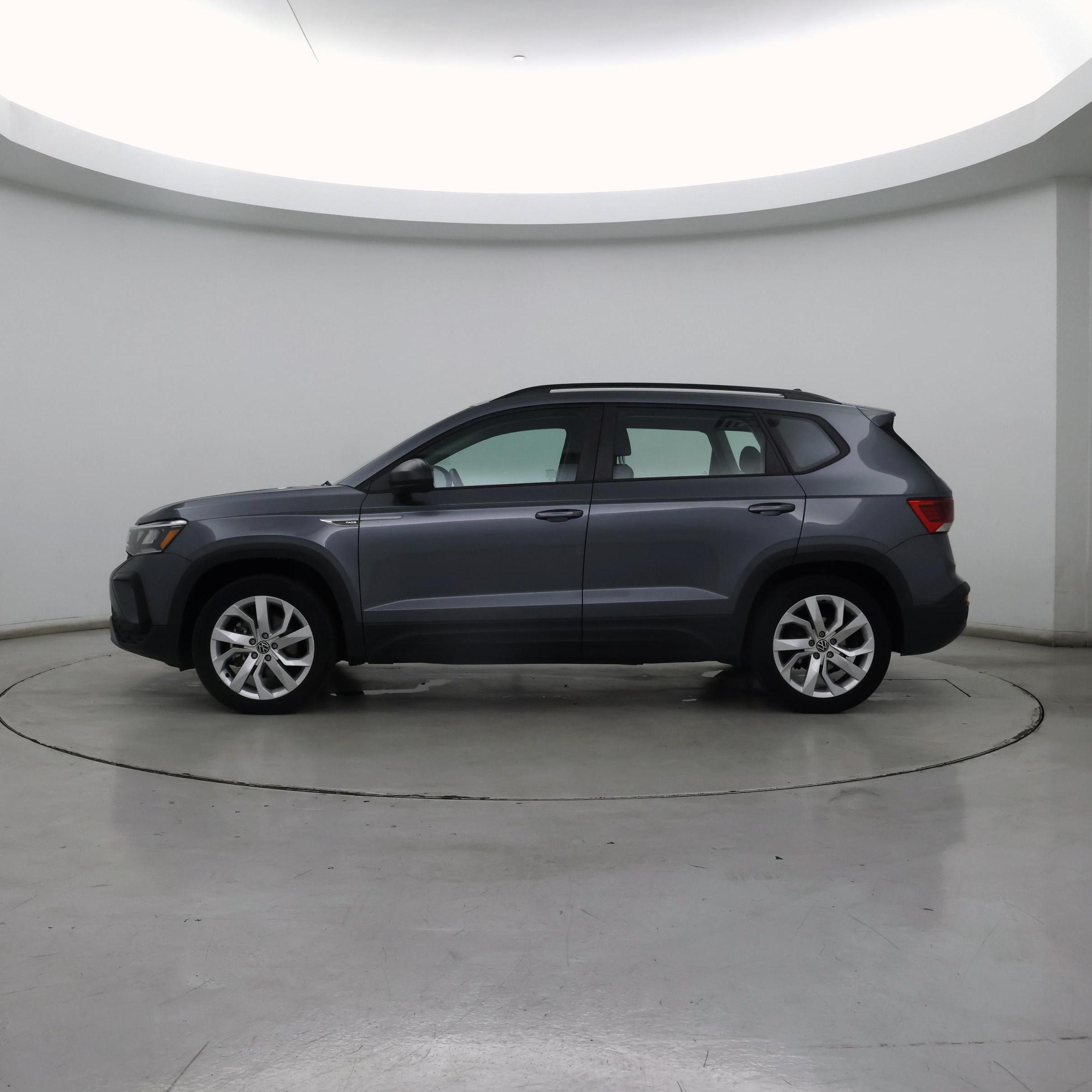 Thumbnail: 2023 Volkswagen Taos - 3