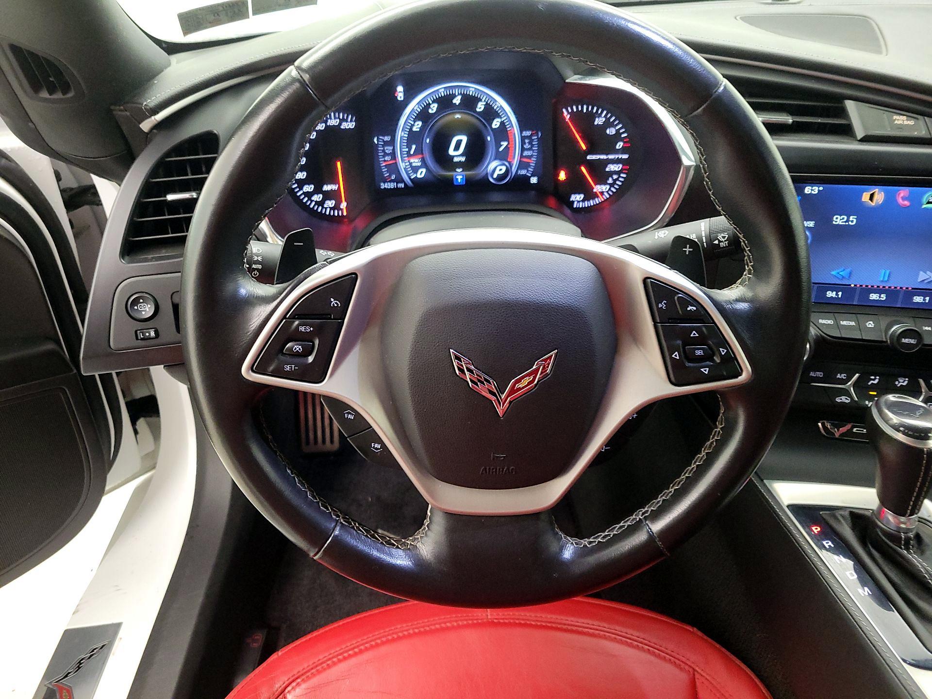 Thumbnail: 2015 Chevrolet Corvette - 10