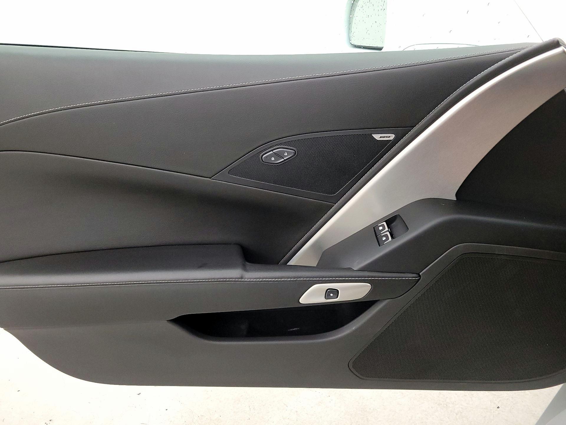 Thumbnail: 2015 Chevrolet Corvette - 12