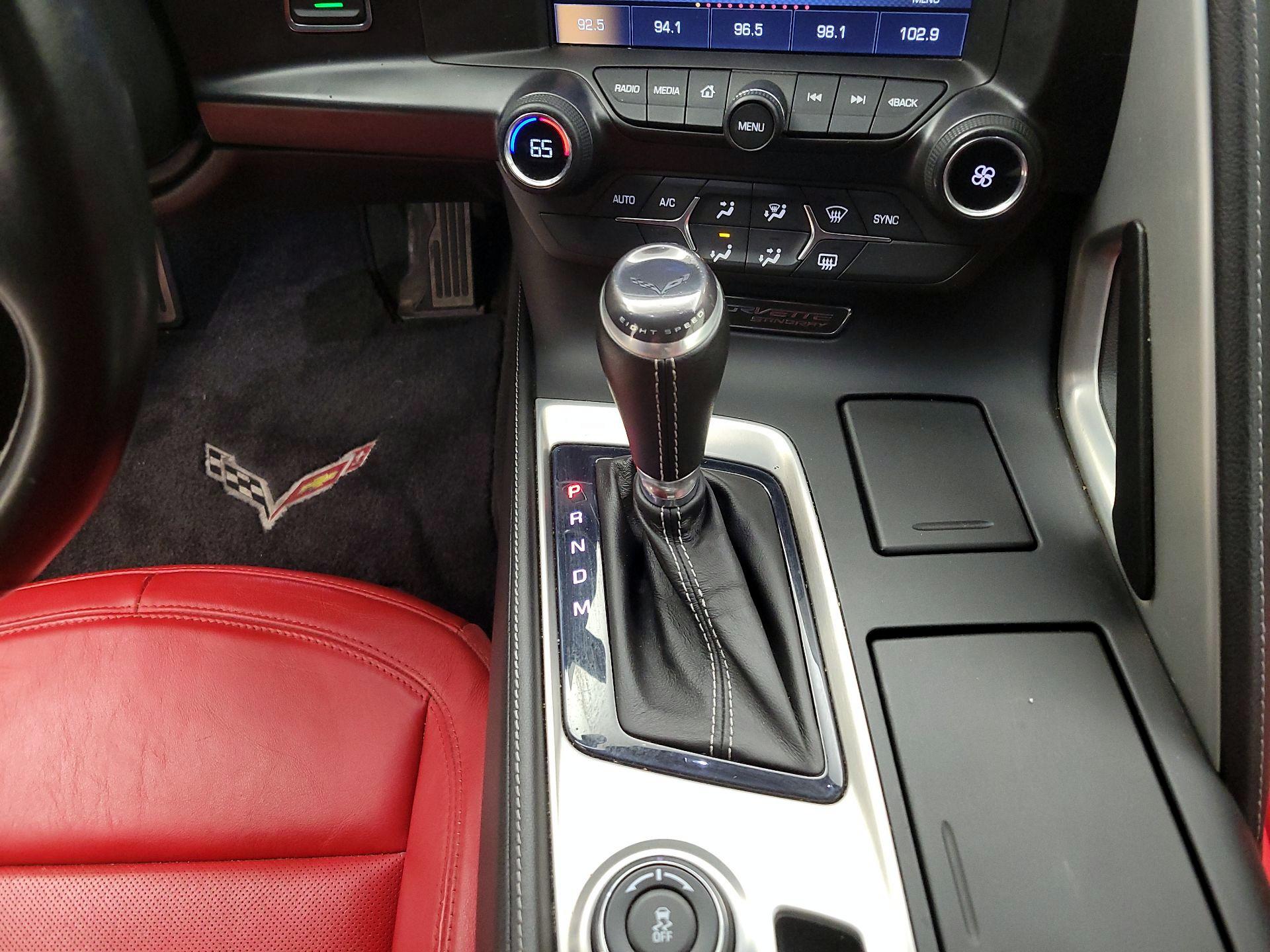 Thumbnail: 2015 Chevrolet Corvette - 17