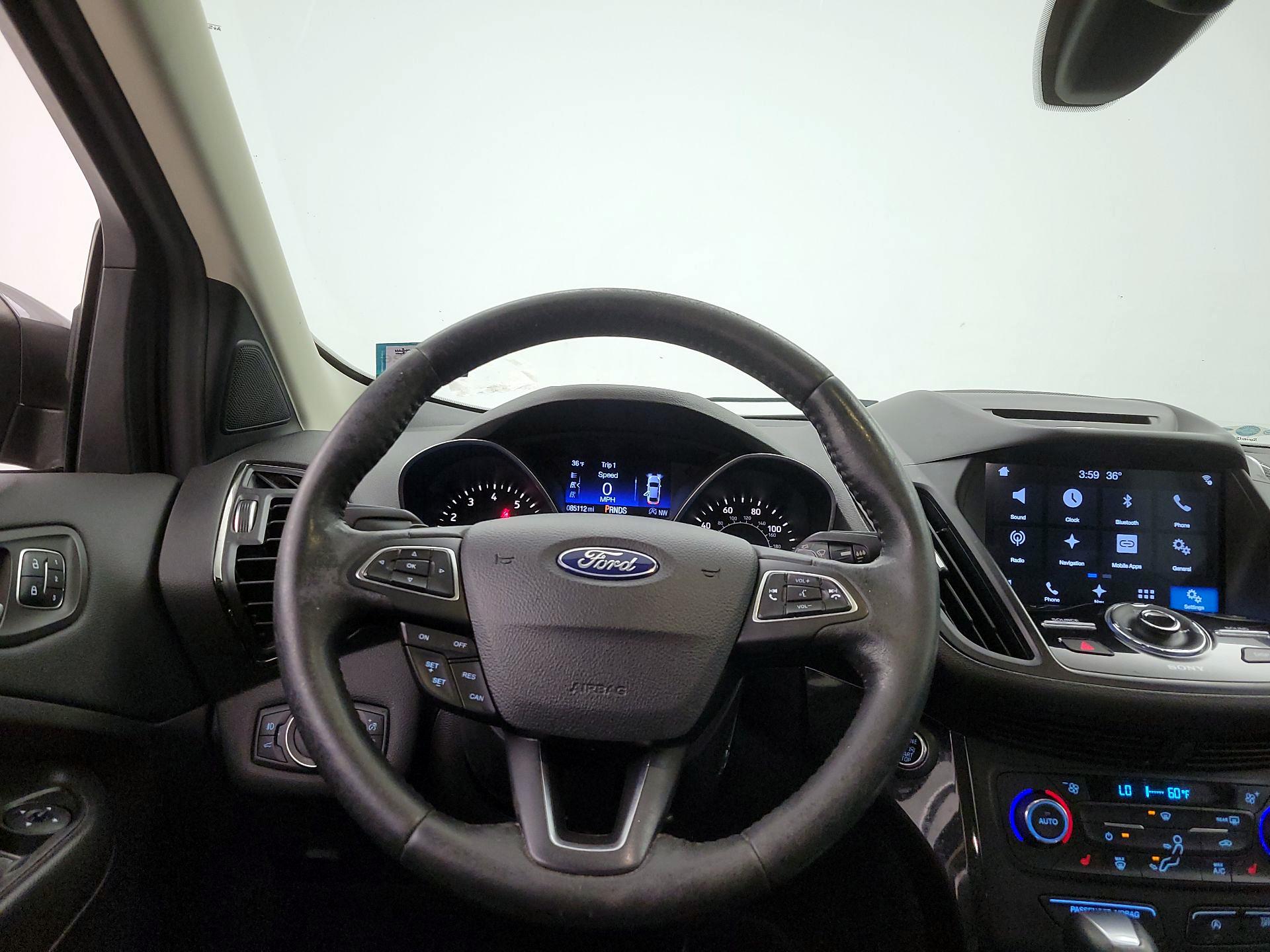 Thumbnail: 2017 Ford Escape - 10