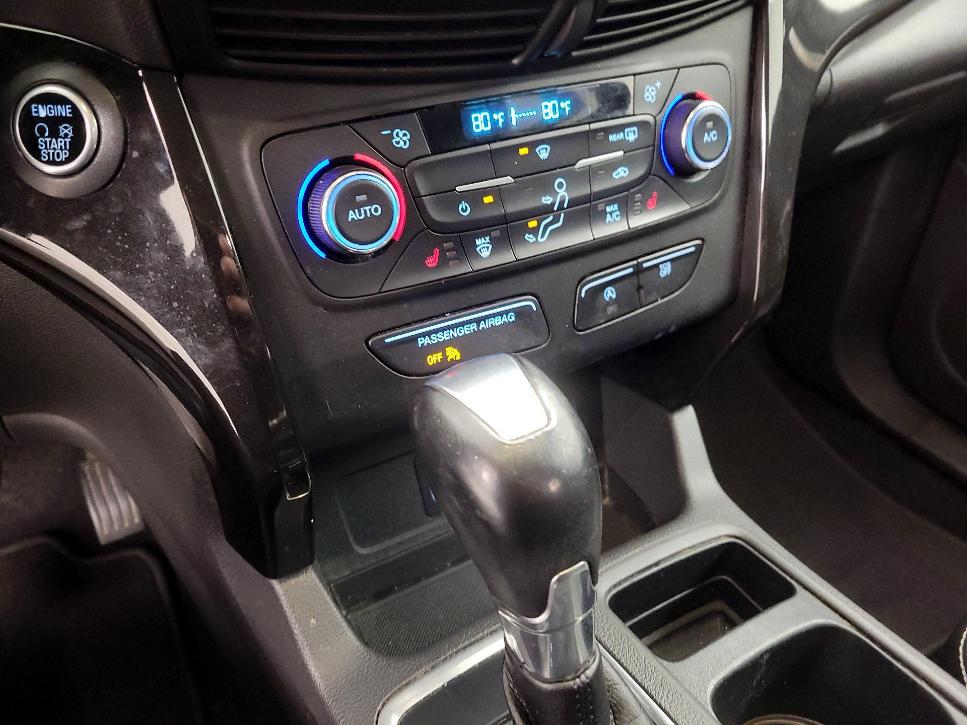 Thumbnail: 2017 Ford Escape - 16