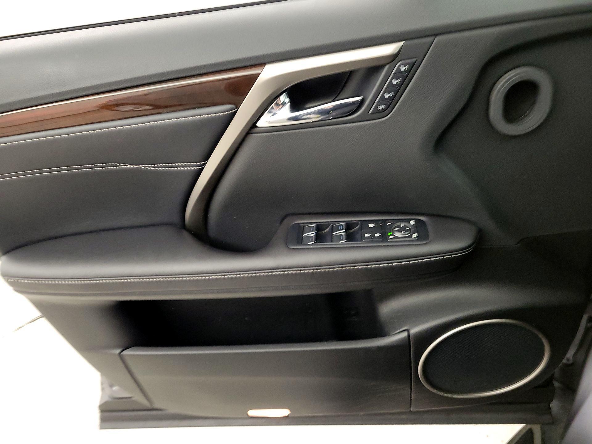 Thumbnail: 2017 Lexus RX - 12