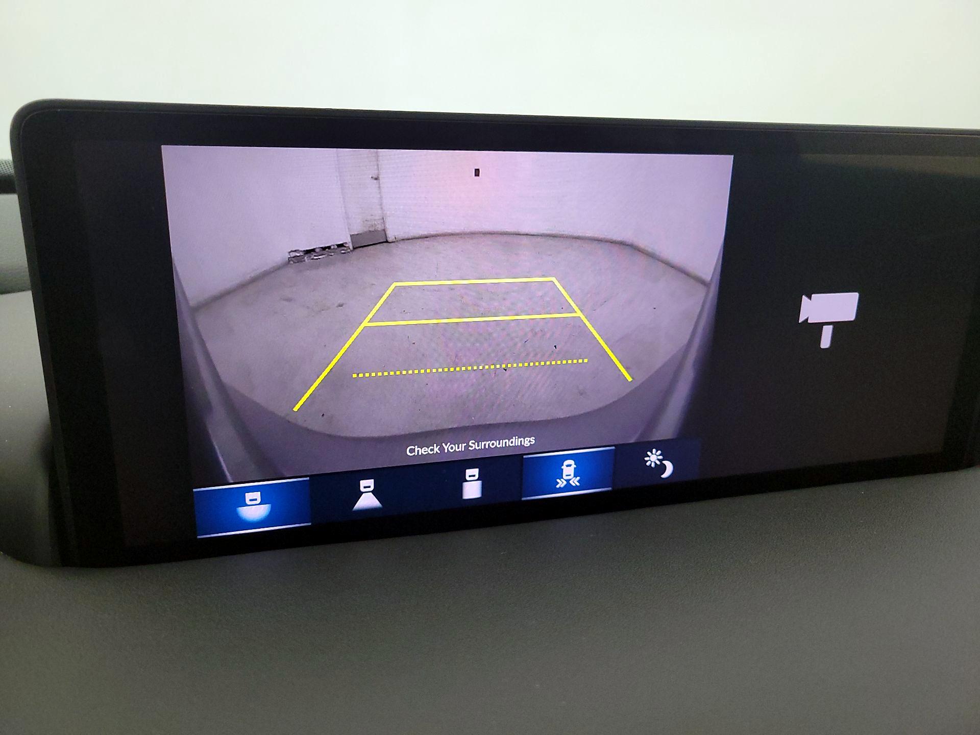 Thumbnail: 2025 Acura TLX - 15