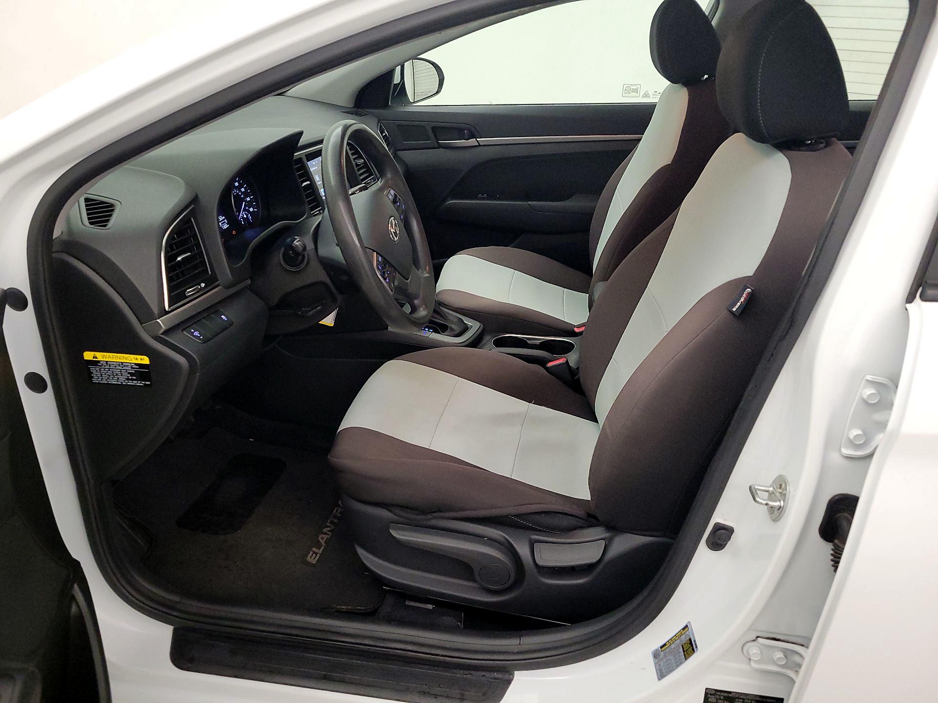 Thumbnail: 2018 Hyundai Elantra - 11