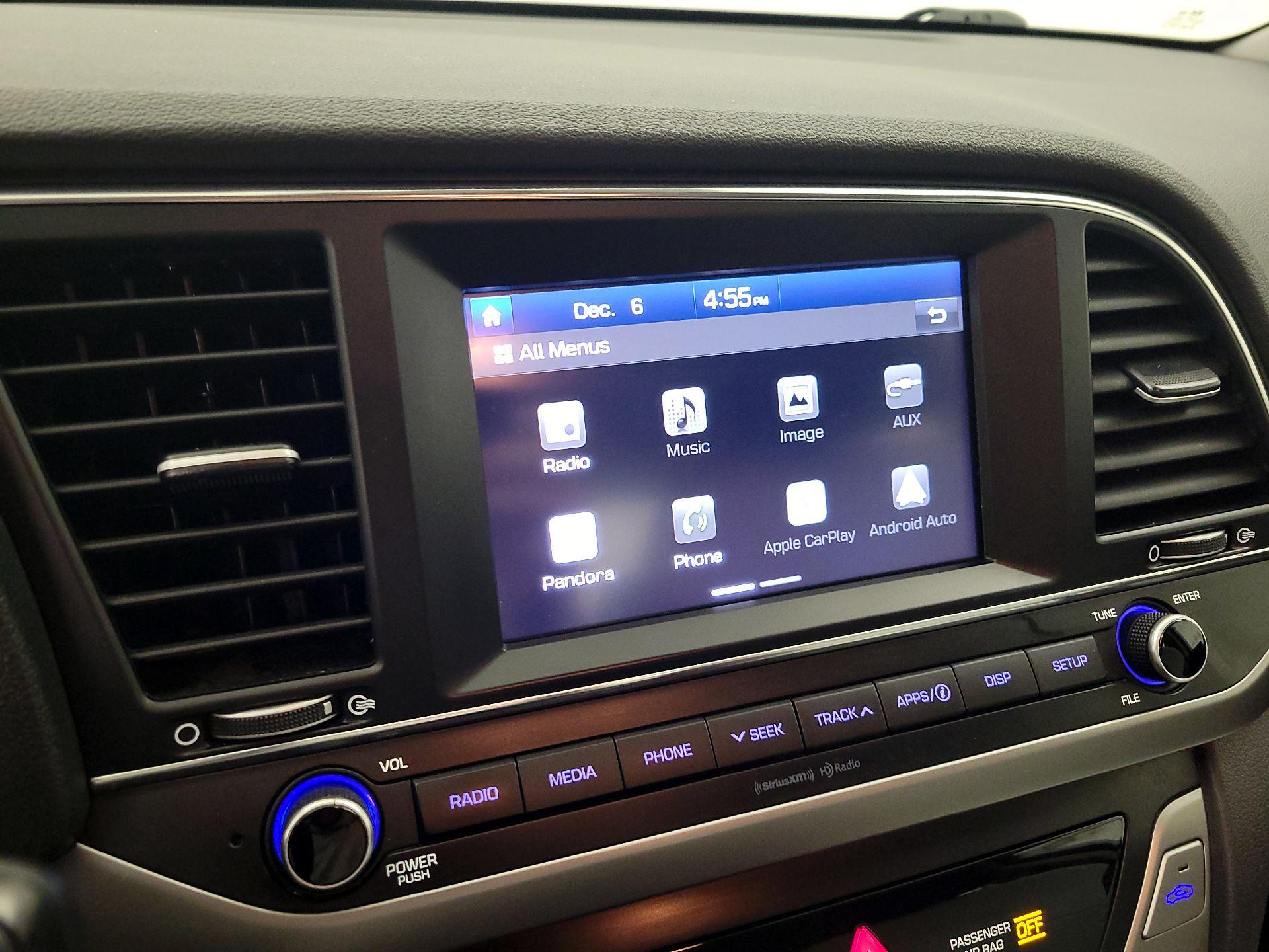 Thumbnail: 2018 Hyundai Elantra - 14